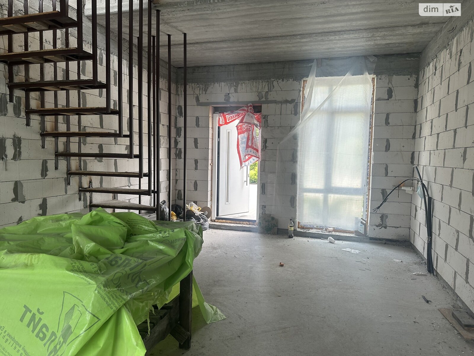 двухэтажный таунхаус, 68 кв. м, газобетон. Продажа в Рожевке фото 1 двухэтажный таунхаус, 68 кв. м, газобетон. Продажа в Рожевке фото 1