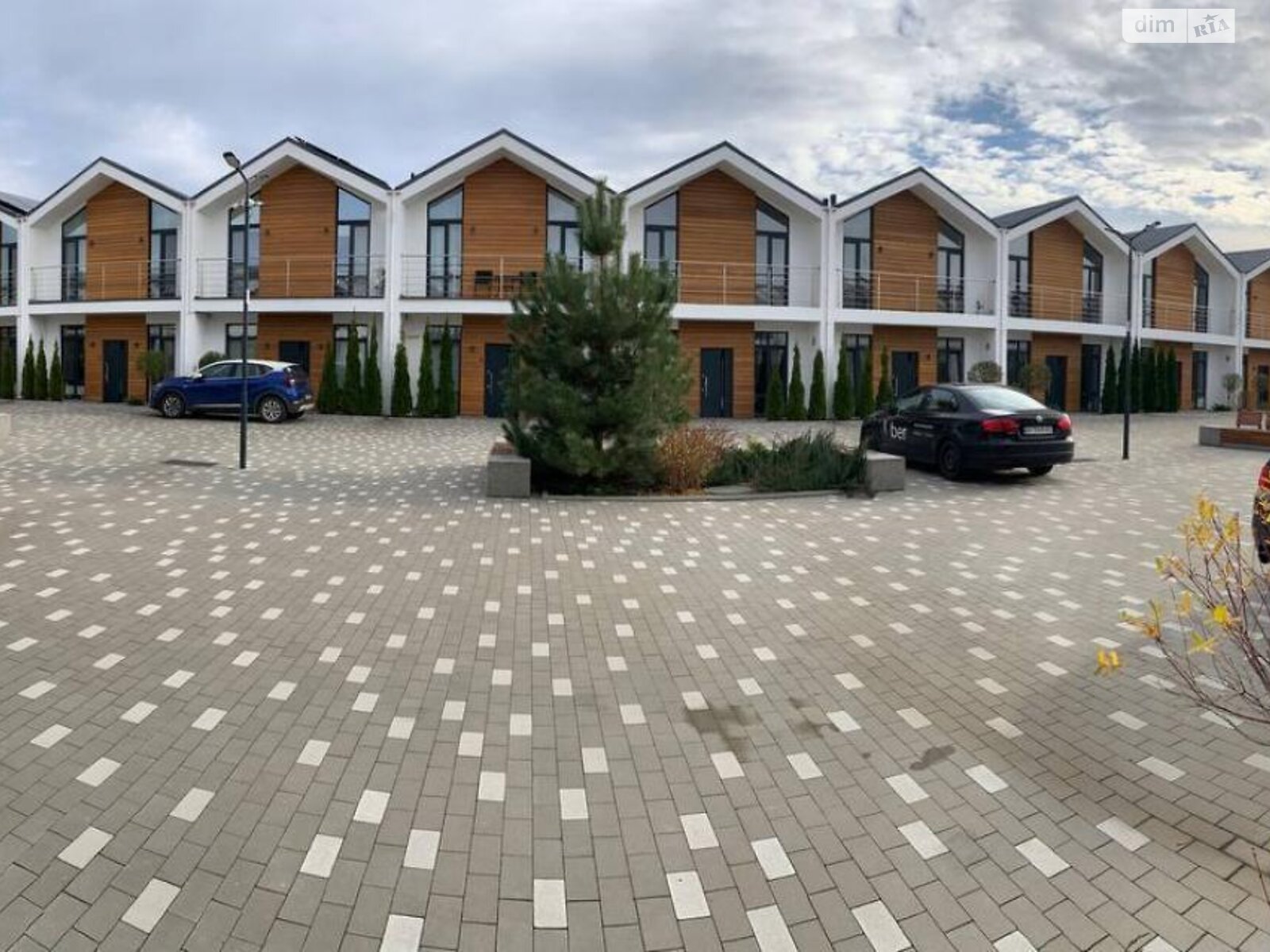 двоповерховий таунхаус, 279 кв. м, цегла. Продаж у Вишневому фото 1