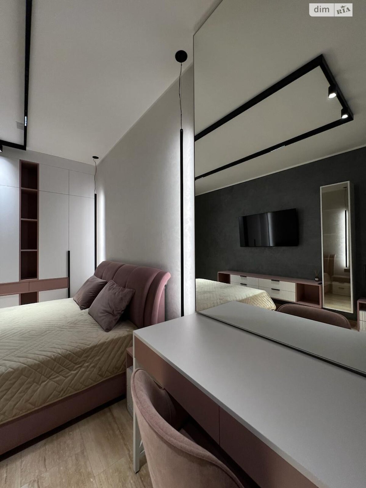 одноповерховий таунхаус, 68 кв. м, цегла. Продаж в Рівному, район 12-школа фото 1