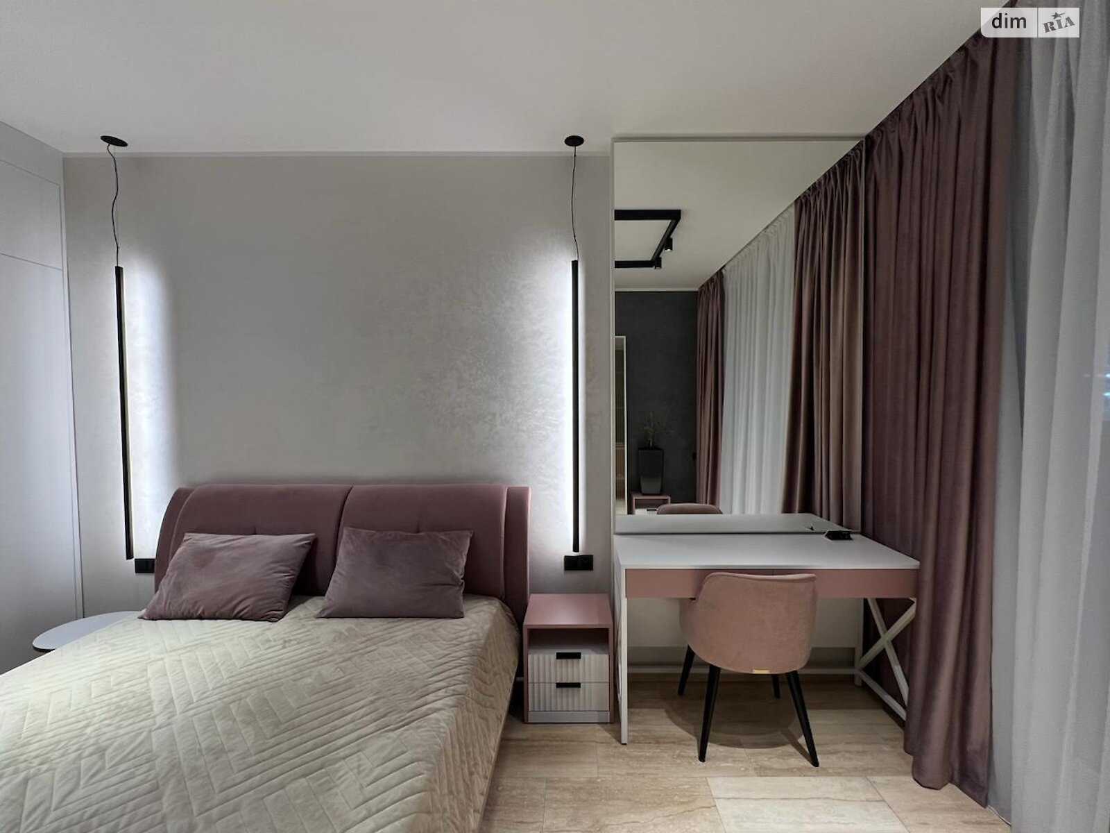 одноповерховий таунхаус, 68 кв. м, цегла. Продаж в Рівному, район 12-школа фото 1