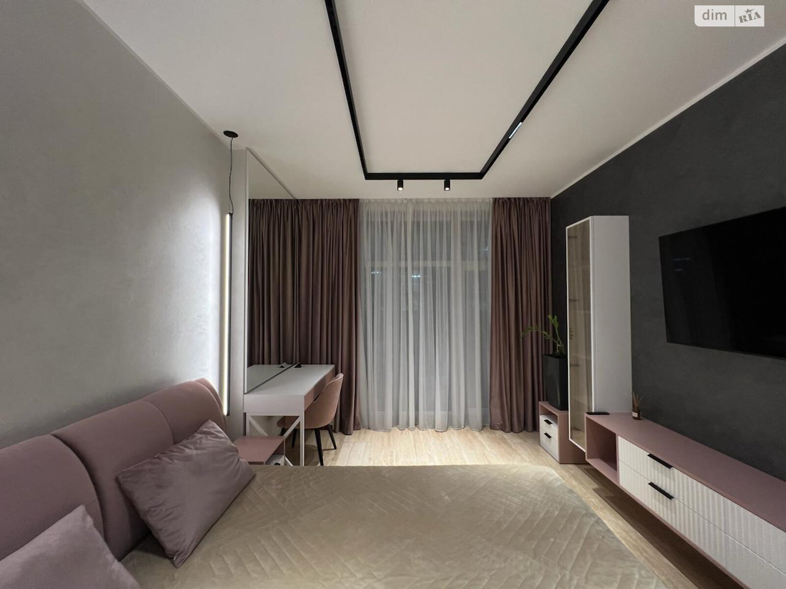 одноповерховий таунхаус, 68 кв. м, цегла. Продаж в Рівному, район 12-школа фото 1