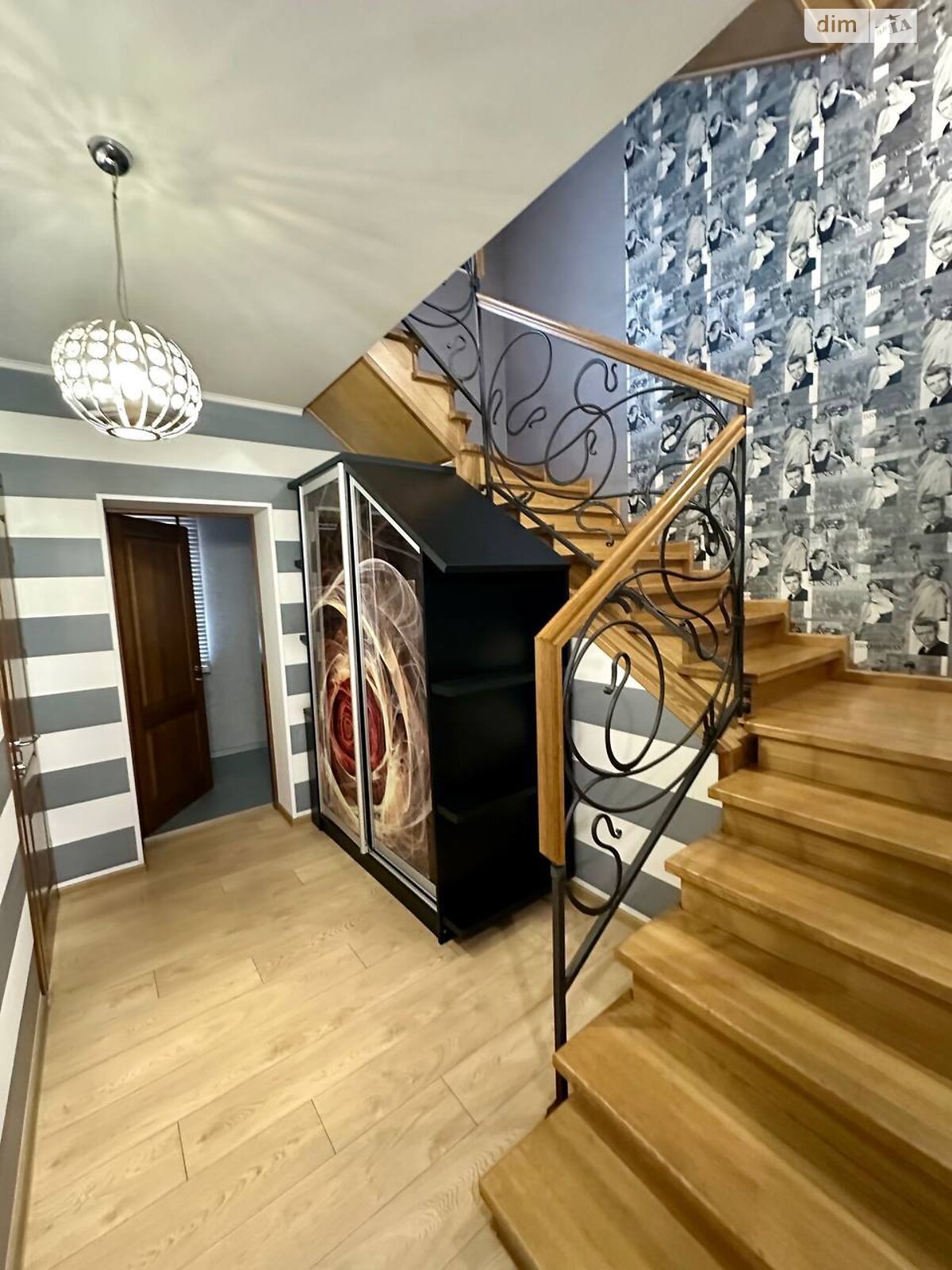 двоповерховий таунхаус, 211.7 кв. м, цегла. Продаж в Рівному, район Чайка фото 1 двоповерховий таунхаус, 211.7 кв. м, цегла. Продаж в Рівному, район Чайка фото 1