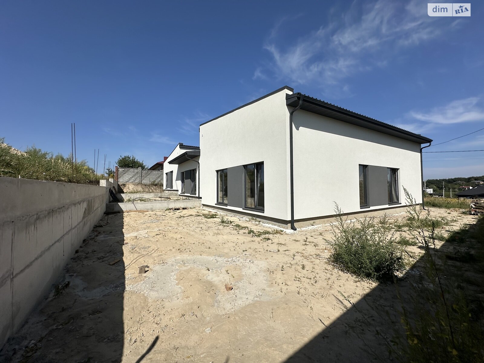 одноэтажный таунхаус, 100 кв. м, кирпич. Продажа в Ровно район Чайка фото 1 одноэтажный таунхаус, 100 кв. м, кирпич. Продажа в Ровно район Чайка фото 1