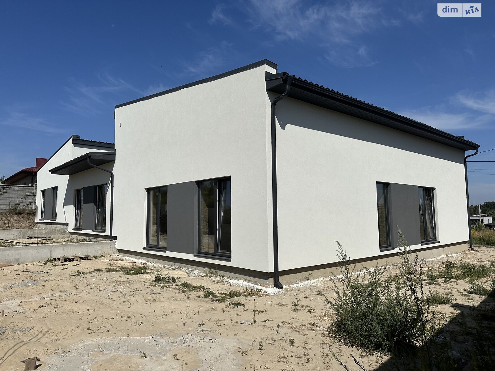 одноэтажный таунхаус, 100 кв. м, кирпич. Продажа в Ровно район Чайка фото 1 одноэтажный таунхаус, 100 кв. м, кирпич. Продажа в Ровно район Чайка фото 1