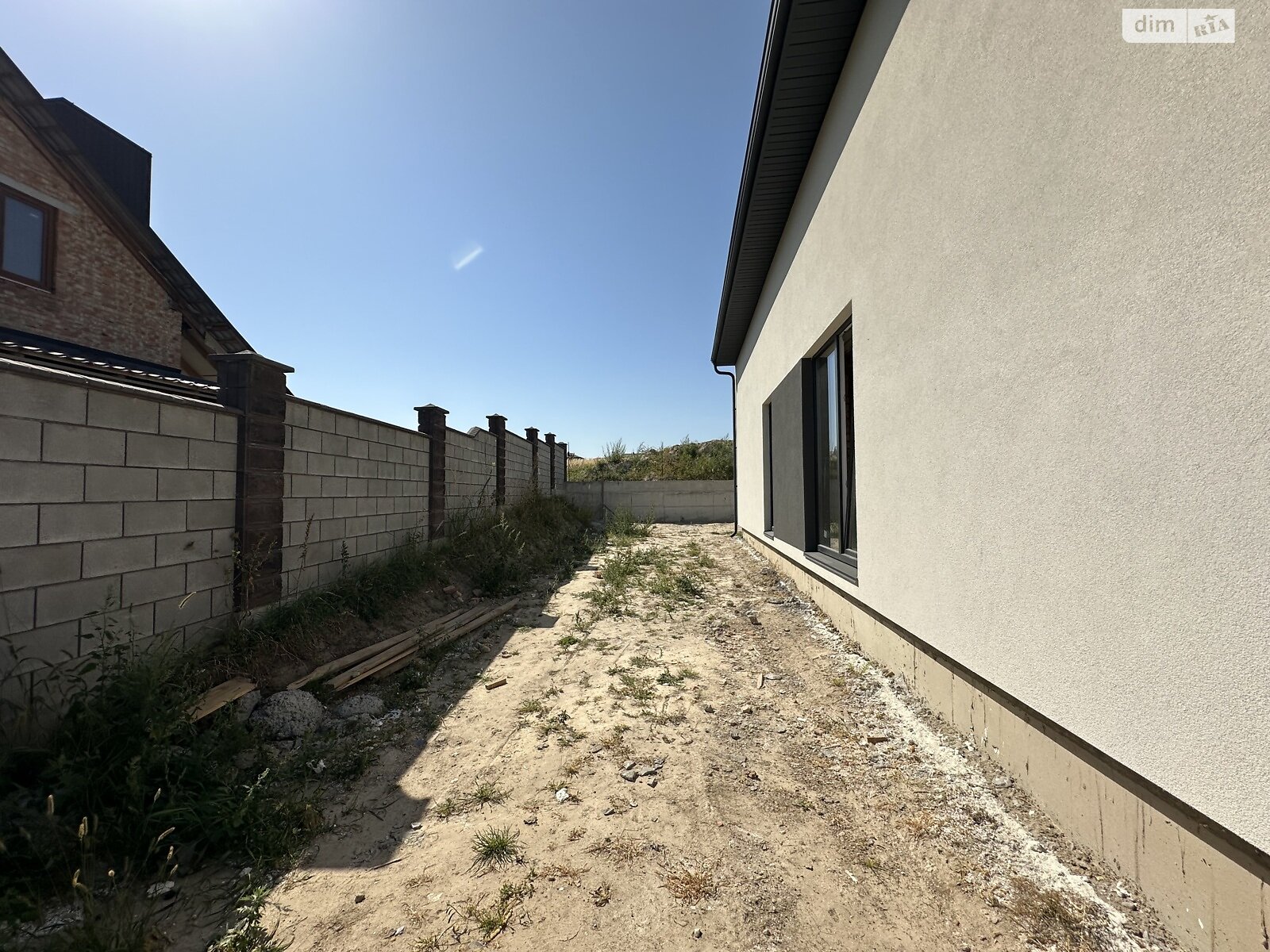 одноэтажный таунхаус, 100 кв. м, кирпич. Продажа в Ровно район Чайка фото 1 одноэтажный таунхаус, 100 кв. м, кирпич. Продажа в Ровно район Чайка фото 1