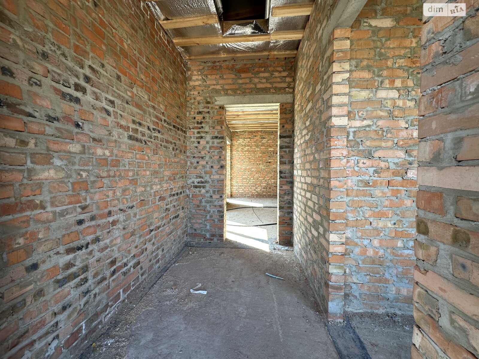 одноэтажный таунхаус, 100 кв. м, кирпич. Продажа в Ровно район Чайка фото 1 одноэтажный таунхаус, 100 кв. м, кирпич. Продажа в Ровно район Чайка фото 1