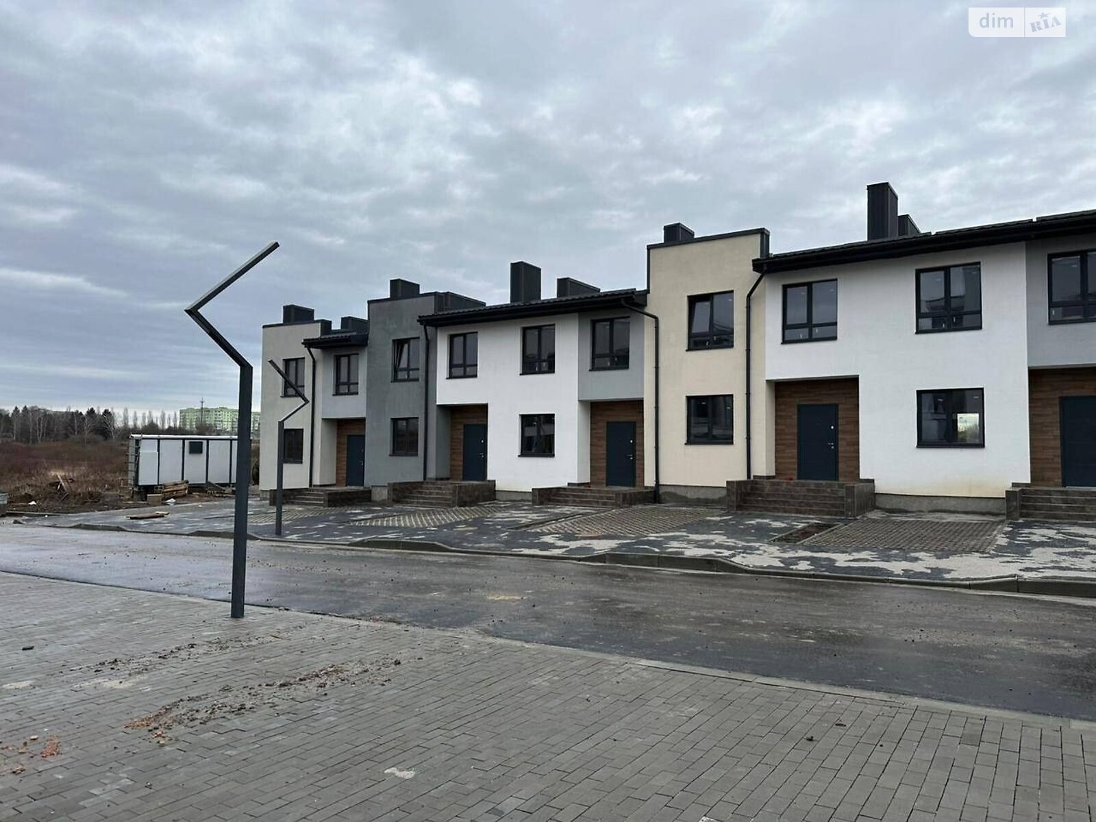 двоповерховий таунхаус, 103 кв. м, цегла. Продаж у Рівному фото 1 двоповерховий таунхаус, 103 кв. м, цегла. Продаж у Рівному фото 1