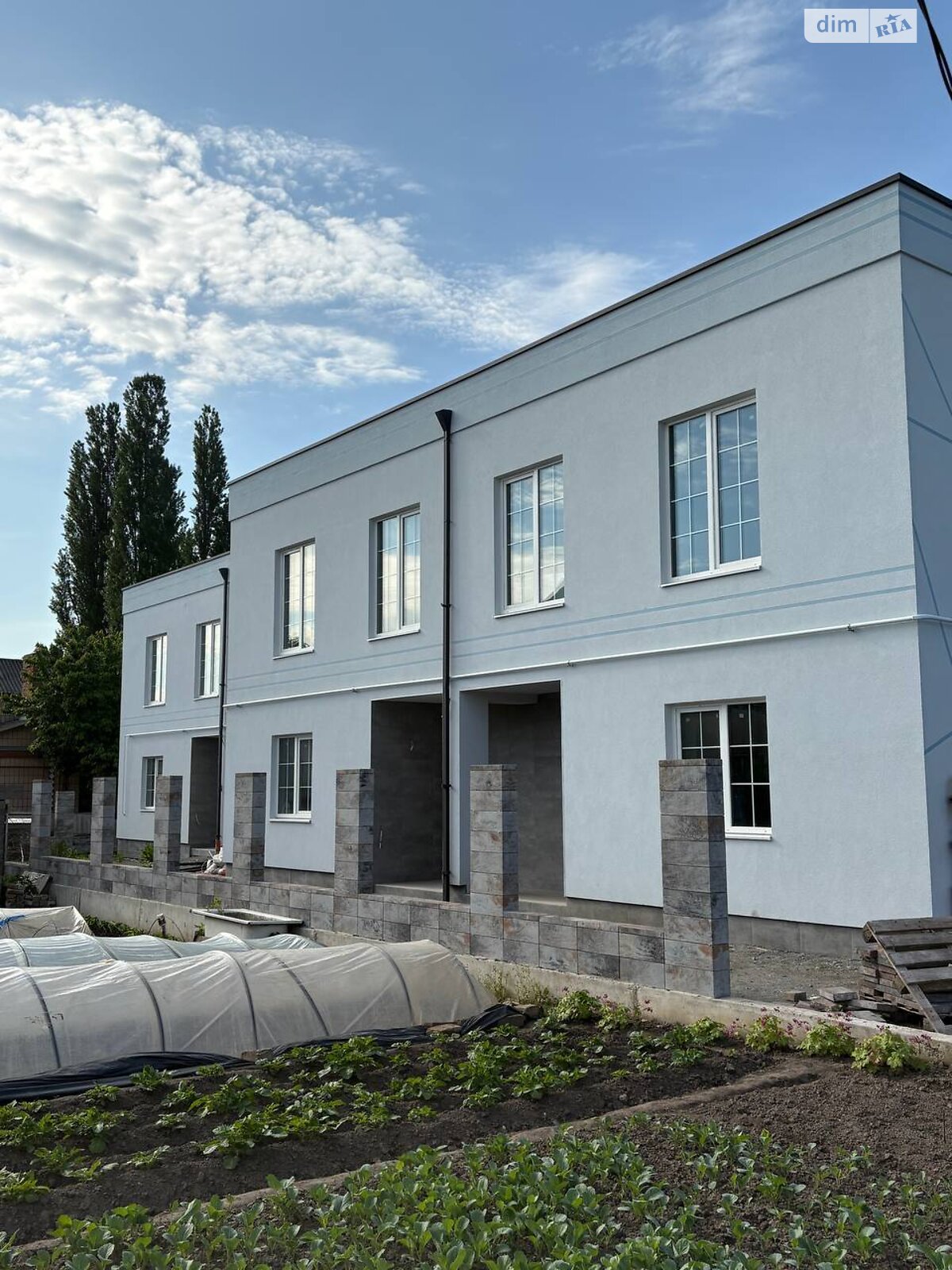 двухэтажный таунхаус, 100 кв. м, кирпич. Продажа в Ровно район Гидропарк фото 1 двухэтажный таунхаус, 100 кв. м, кирпич. Продажа в Ровно район Гидропарк фото 1