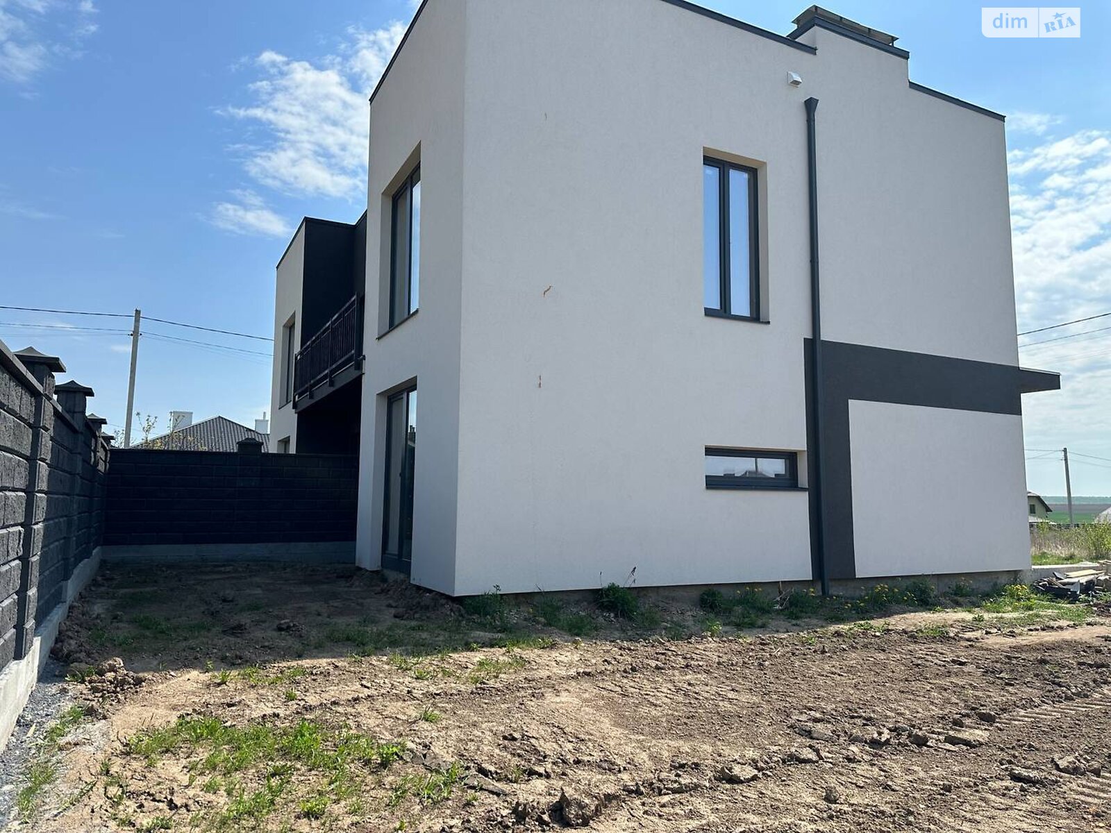 двухэтажный таунхаус, 120 кв. м, кирпич. Продажа в Ровно район Красные Горы фото 1 двухэтажный таунхаус, 120 кв. м, кирпич. Продажа в Ровно район Красные Горы фото 1