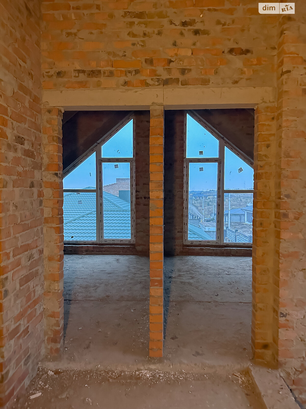 двухэтажный таунхаус, 118 кв. м, кирпич. Продажа в Ровно район Ленокомбинат фото 1