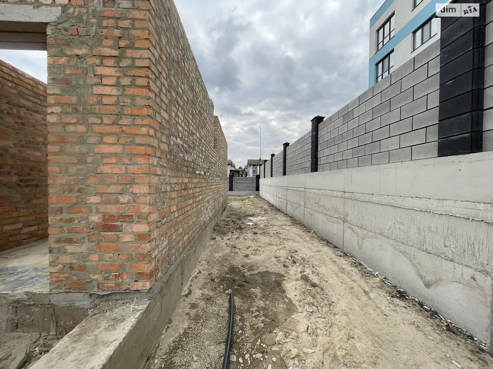 двухэтажный таунхаус, 114 кв. м, кирпич. Продажа в Ровно район Ленокомбинат фото 1 двухэтажный таунхаус, 114 кв. м, кирпич. Продажа в Ровно район Ленокомбинат фото 1