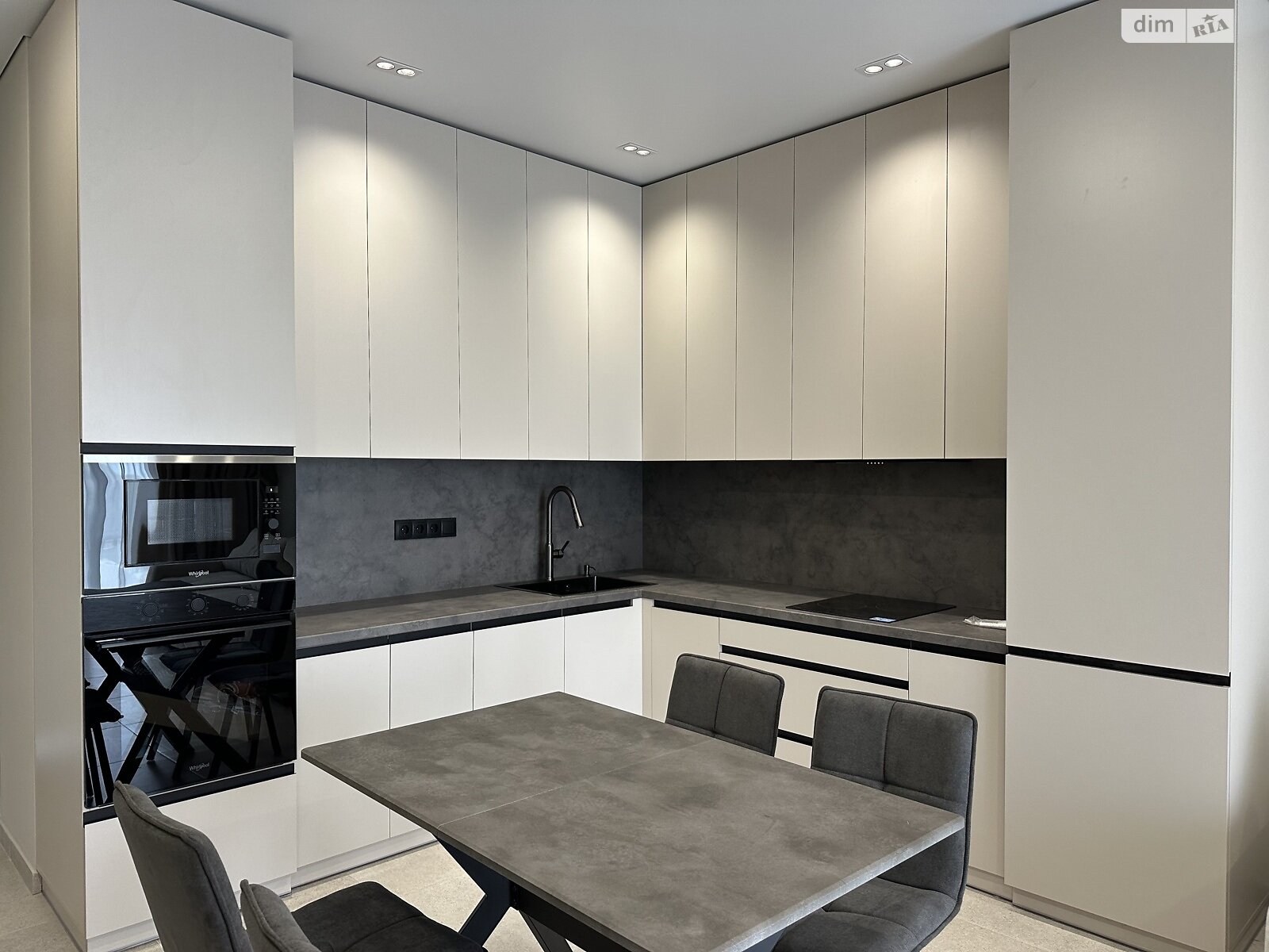 одноэтажный таунхаус, 70 кв. м, кирпич. Продажа в Ровно район Ленокомбинат фото 1