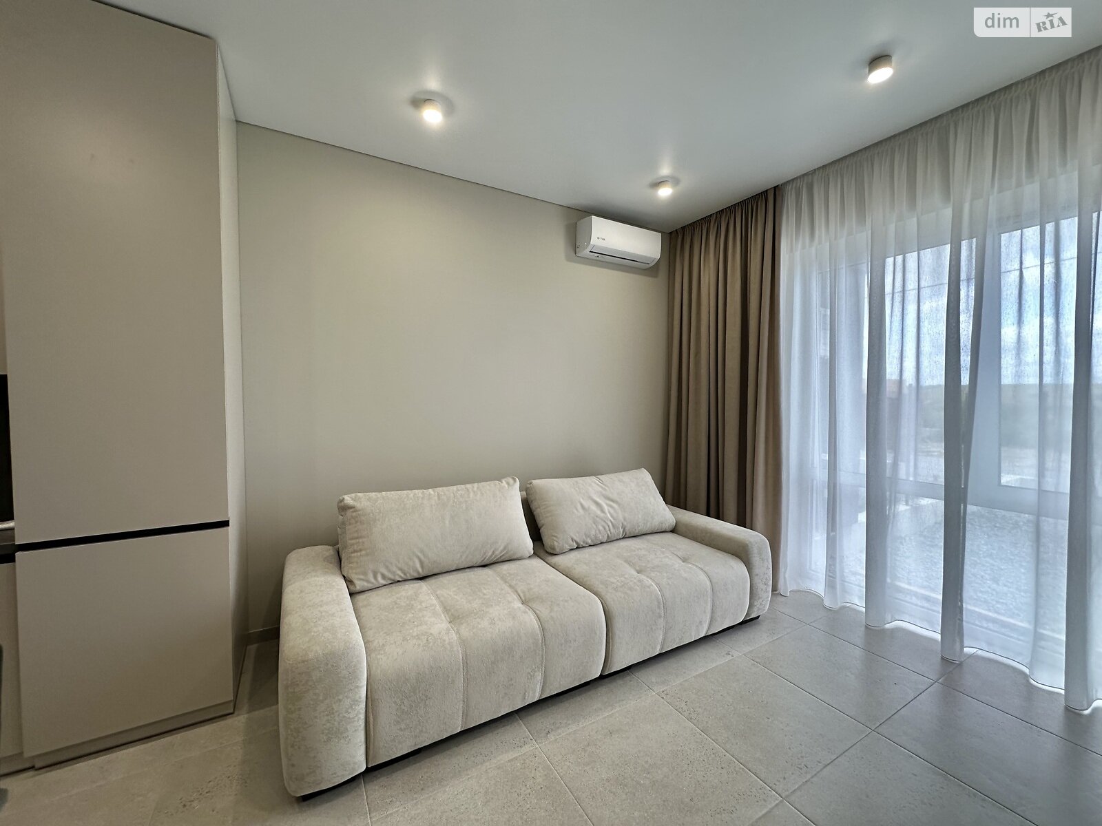 одноэтажный таунхаус, 70 кв. м, кирпич. Продажа в Ровно район Ленокомбинат фото 1