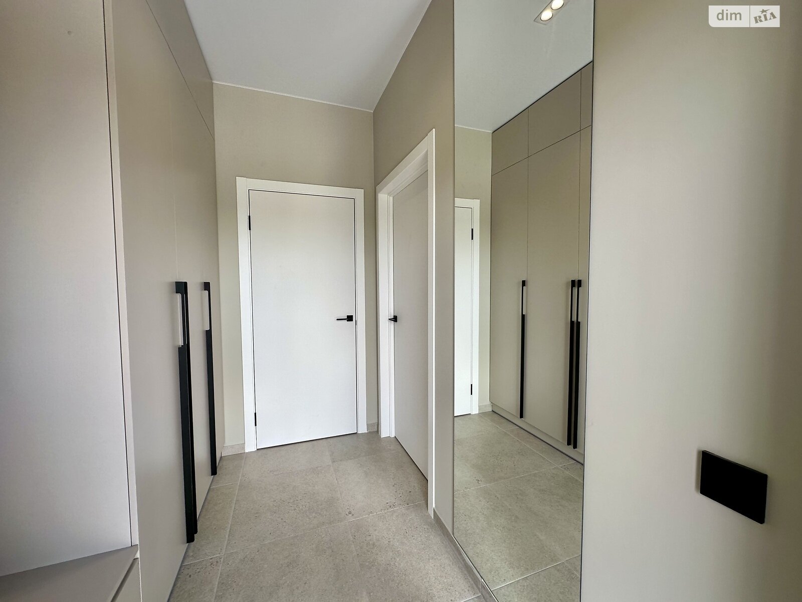 одноэтажный таунхаус, 70 кв. м, кирпич. Продажа в Ровно район Ленокомбинат фото 1