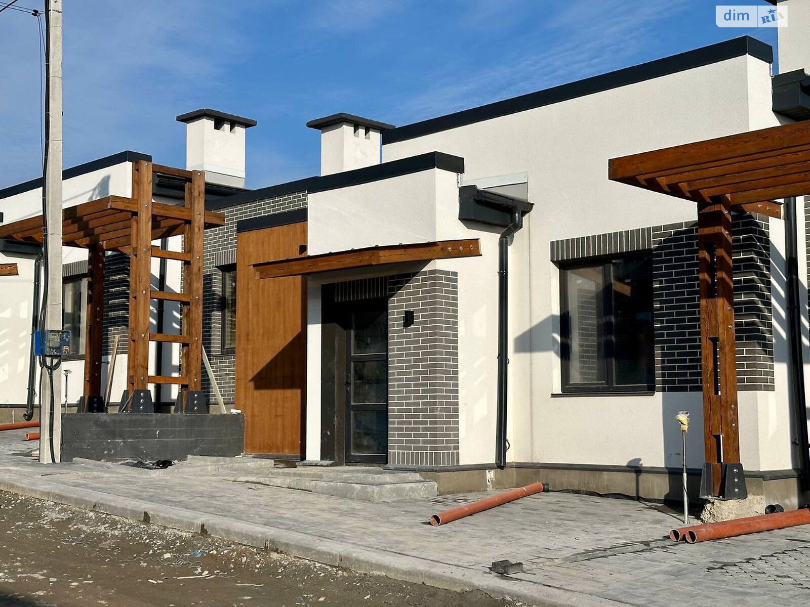 одноповерховий таунхаус, 88 кв. м, цегла. Продаж у Рівному фото 1 одноповерховий таунхаус, 88 кв. м, цегла. Продаж у Рівному фото 1