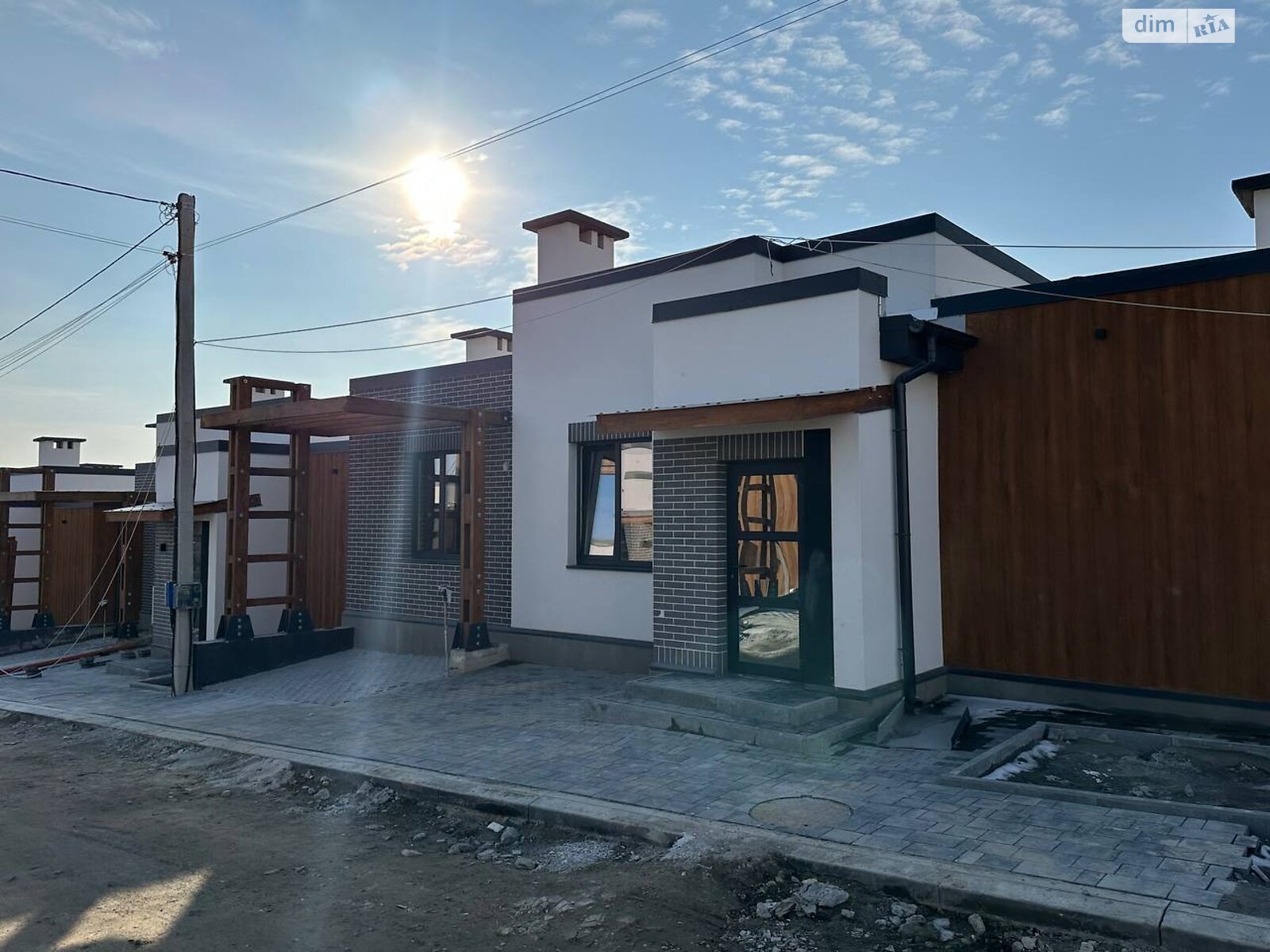 одноповерховий таунхаус, 88 кв. м, цегла. Продаж у Рівному фото 1 одноповерховий таунхаус, 88 кв. м, цегла. Продаж у Рівному фото 1