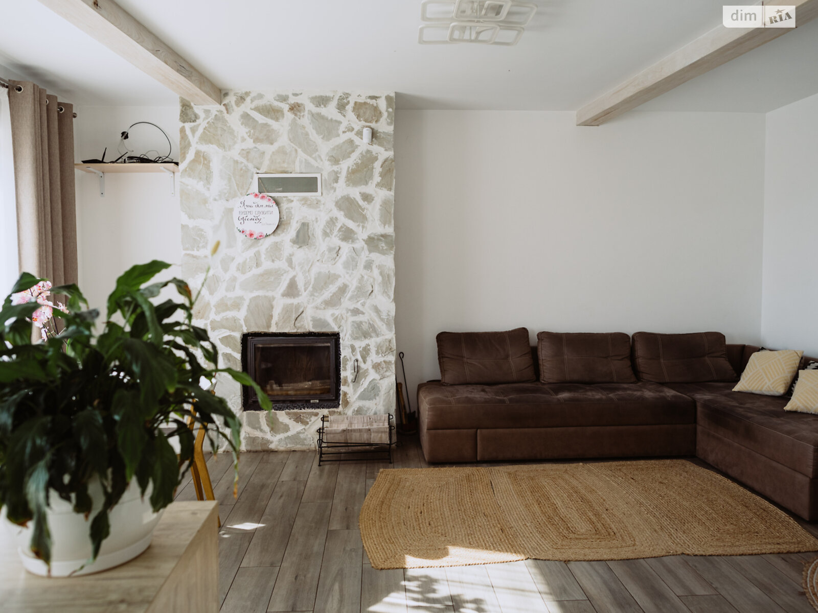 трехэтажный таунхаус, 136 кв. м, кирпич. Продажа в Ровно район Новый Двор фото 1 трехэтажный таунхаус, 136 кв. м, кирпич. Продажа в Ровно район Новый Двор фото 1