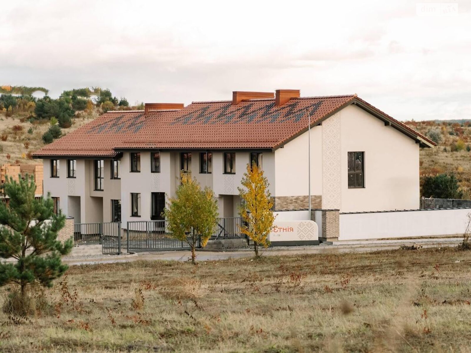 двухэтажный таунхаус, 111 кв. м, керамический блок. Продажа в Ровно район Счастливое фото 1 двухэтажный таунхаус, 111 кв. м, керамический блок. Продажа в Ровно район Счастливое фото 1