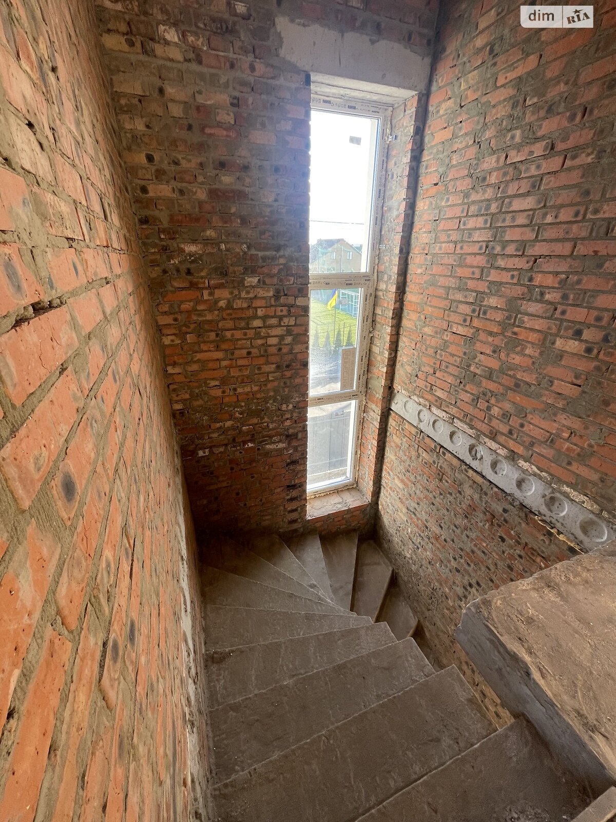 двухэтажный таунхаус, 105 кв. м, кирпич. Продажа в Ровно район Счастливое фото 1