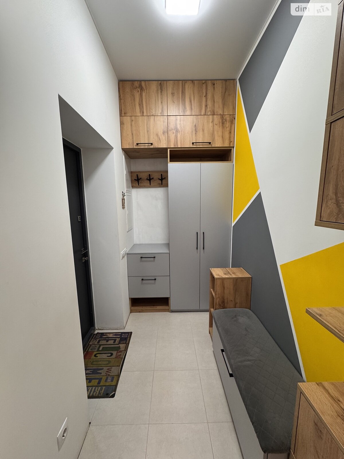 двухэтажный таунхаус, 120.2 кв. м, кирпич. Продажа в Ровно район Счастливое фото 1