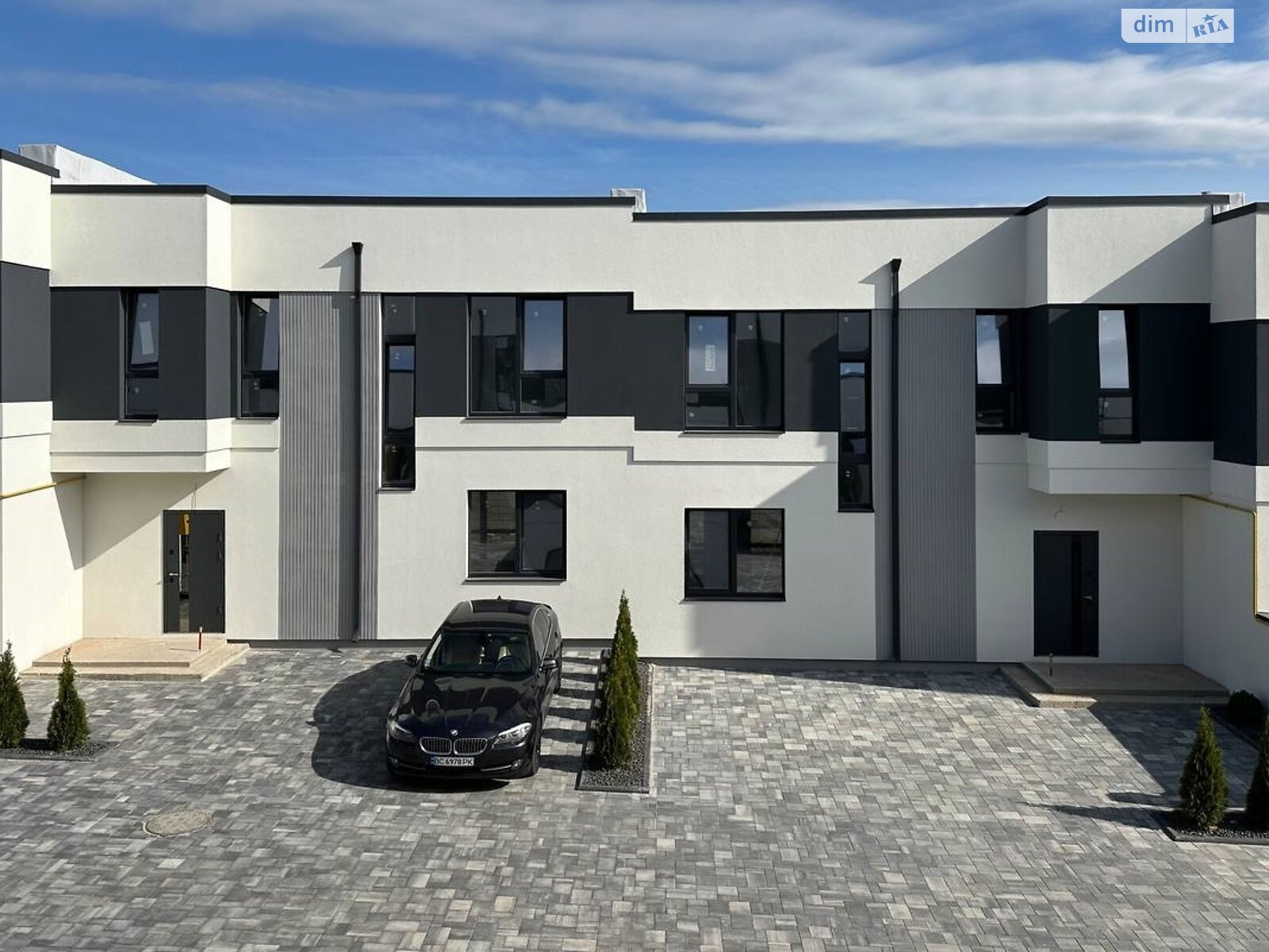 двоповерховий таунхаус, 127 кв. м, кирпич. Продаж у Рівному фото 1 двоповерховий таунхаус, 127 кв. м, кирпич. Продаж у Рівному фото 1