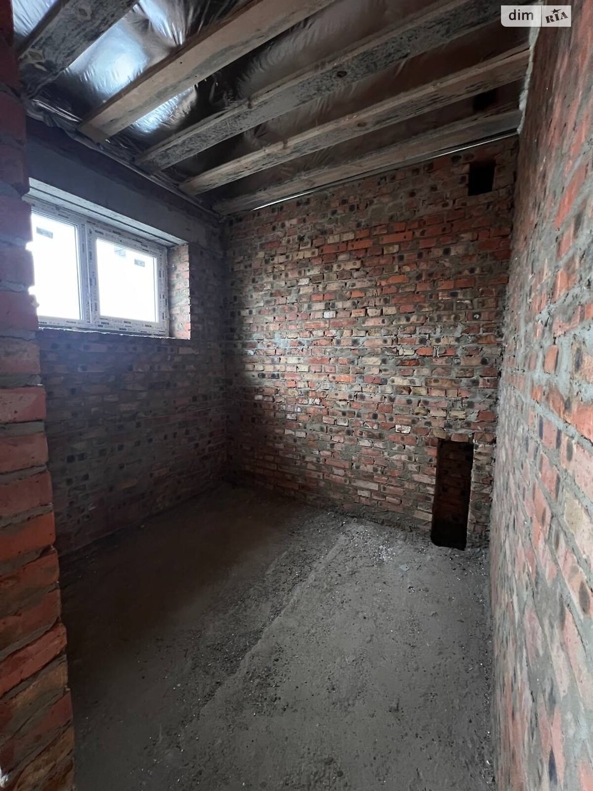 двухэтажный таунхаус, 105 кв. м, кирпич. Продажа в Ровно фото 1