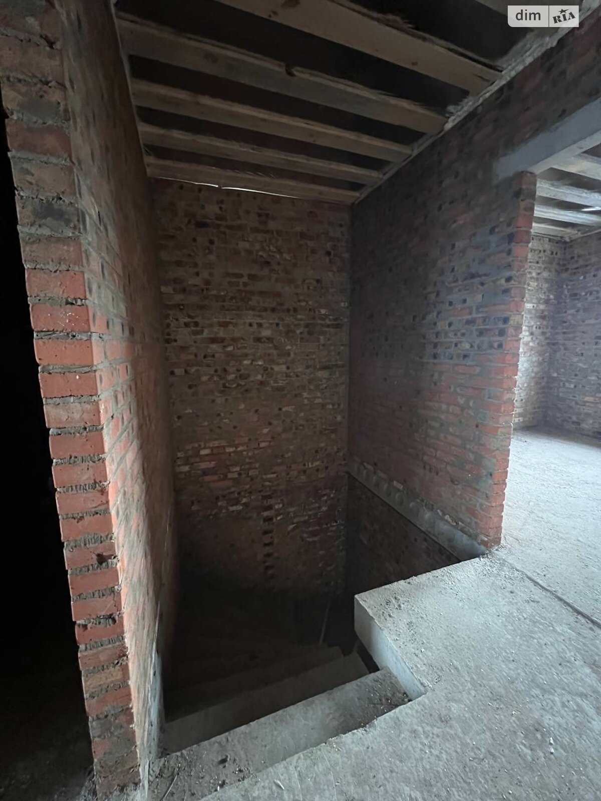 двухэтажный таунхаус, 105 кв. м, кирпич. Продажа в Ровно фото 1