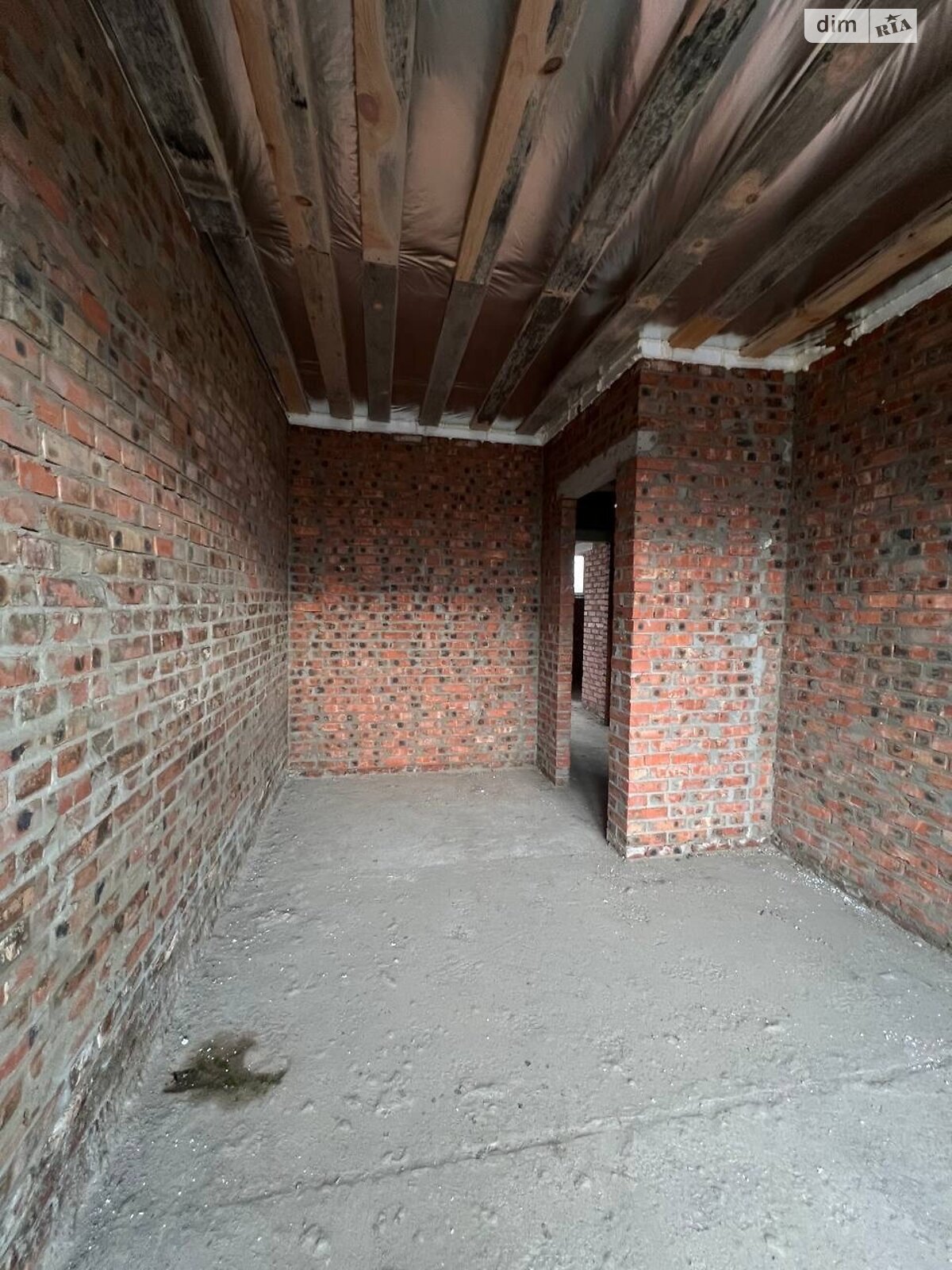 двухэтажный таунхаус, 105 кв. м, кирпич. Продажа в Ровно фото 1