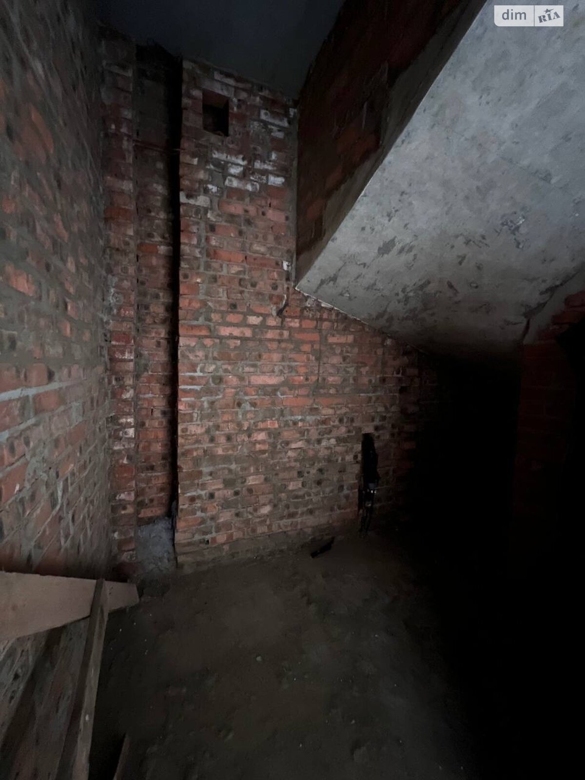 двухэтажный таунхаус, 105 кв. м, кирпич. Продажа в Ровно фото 1