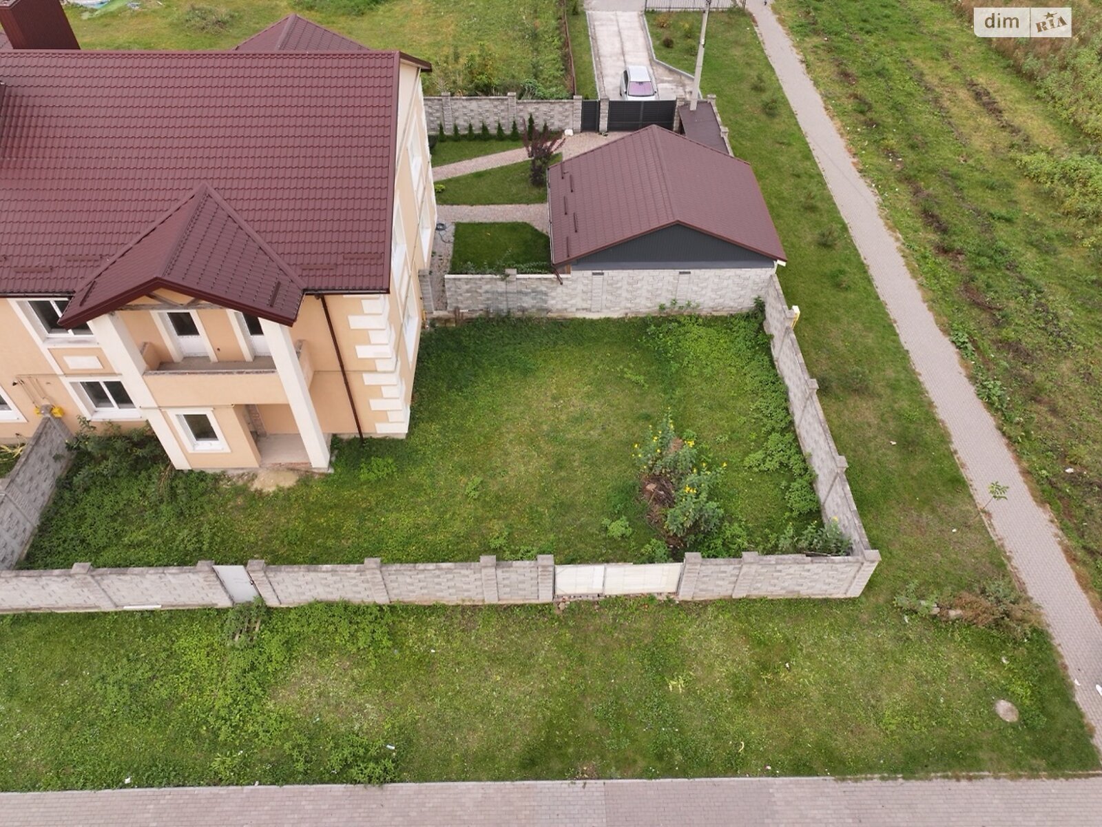 двухэтажный таунхаус, 123.8 кв. м, кирпич. Продажа в Ровно фото 1 двухэтажный таунхаус, 123.8 кв. м, кирпич. Продажа в Ровно фото 1