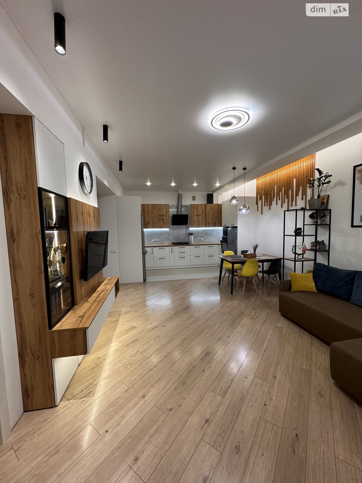 двухэтажный таунхаус, 120.2 кв. м, кирпич. Продажа в Ровно район Южный фото 1 двухэтажный таунхаус, 120.2 кв. м, кирпич. Продажа в Ровно район Южный фото 1