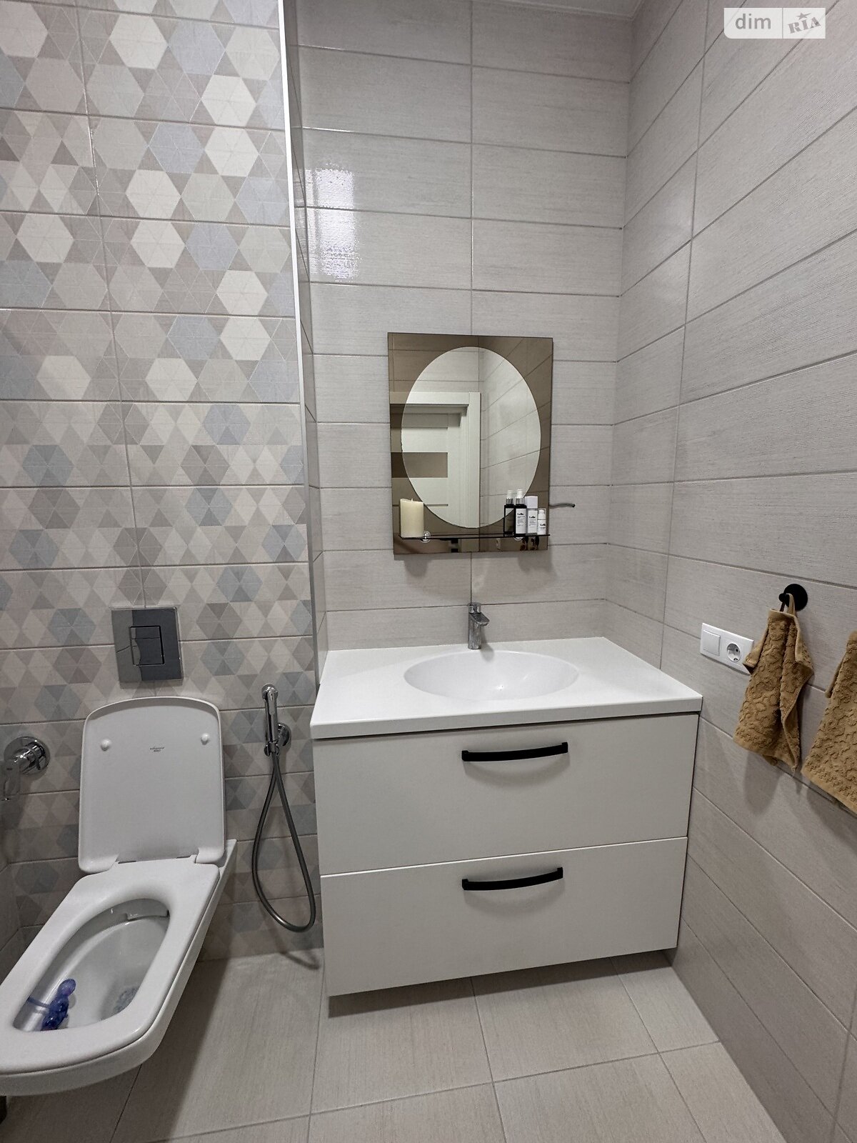 двухэтажный таунхаус, 120.2 кв. м, кирпич. Продажа в Ровно район Южный фото 1 двухэтажный таунхаус, 120.2 кв. м, кирпич. Продажа в Ровно район Южный фото 1