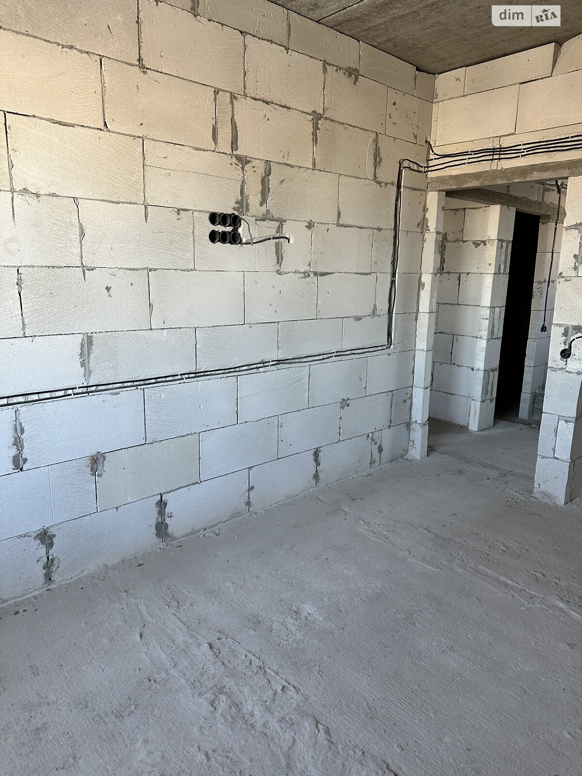 двухэтажный таунхаус, 109 кв. м, кирпич. Продажа в Ровно район Южный фото 1