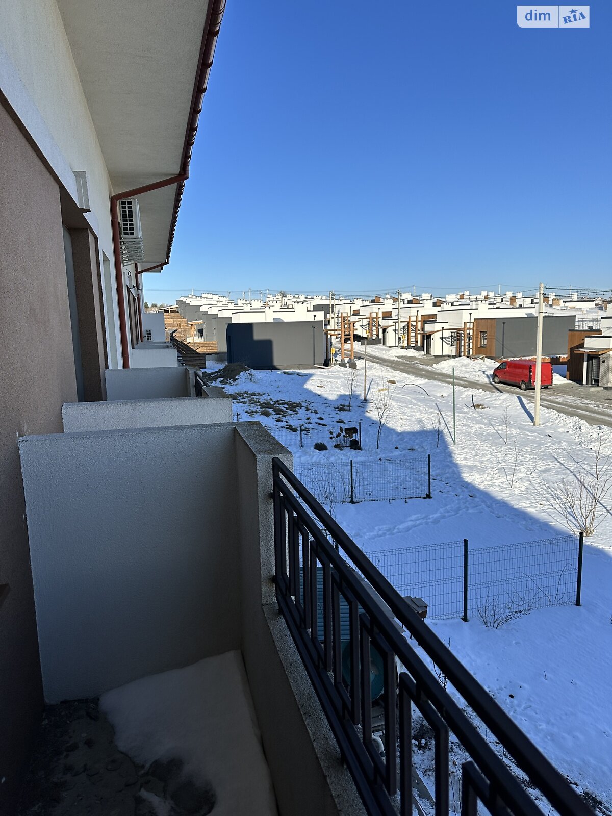 двухэтажный таунхаус, 109 кв. м, кирпич. Продажа в Ровно район Южный фото 1