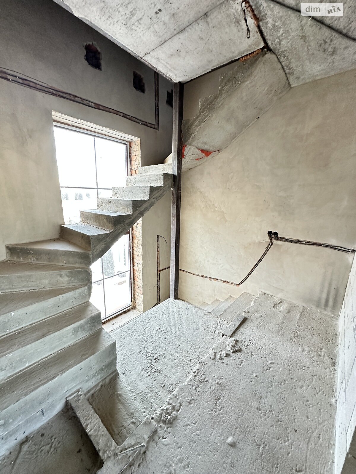 двухэтажный таунхаус, 109 кв. м, кирпич. Продажа в Ровно район Южный фото 1