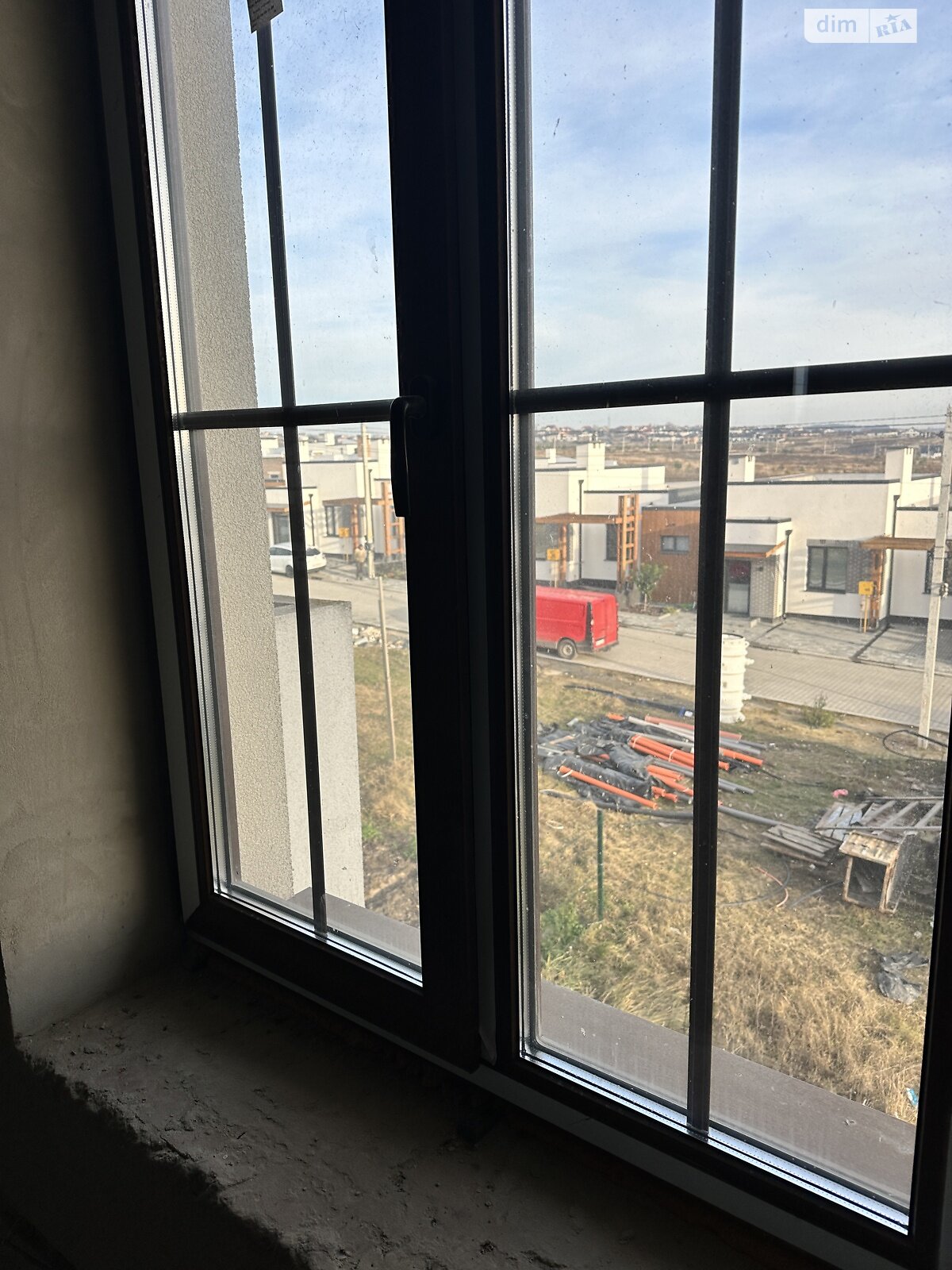 двухэтажный таунхаус, 109 кв. м, кирпич. Продажа в Ровно район Южный фото 1