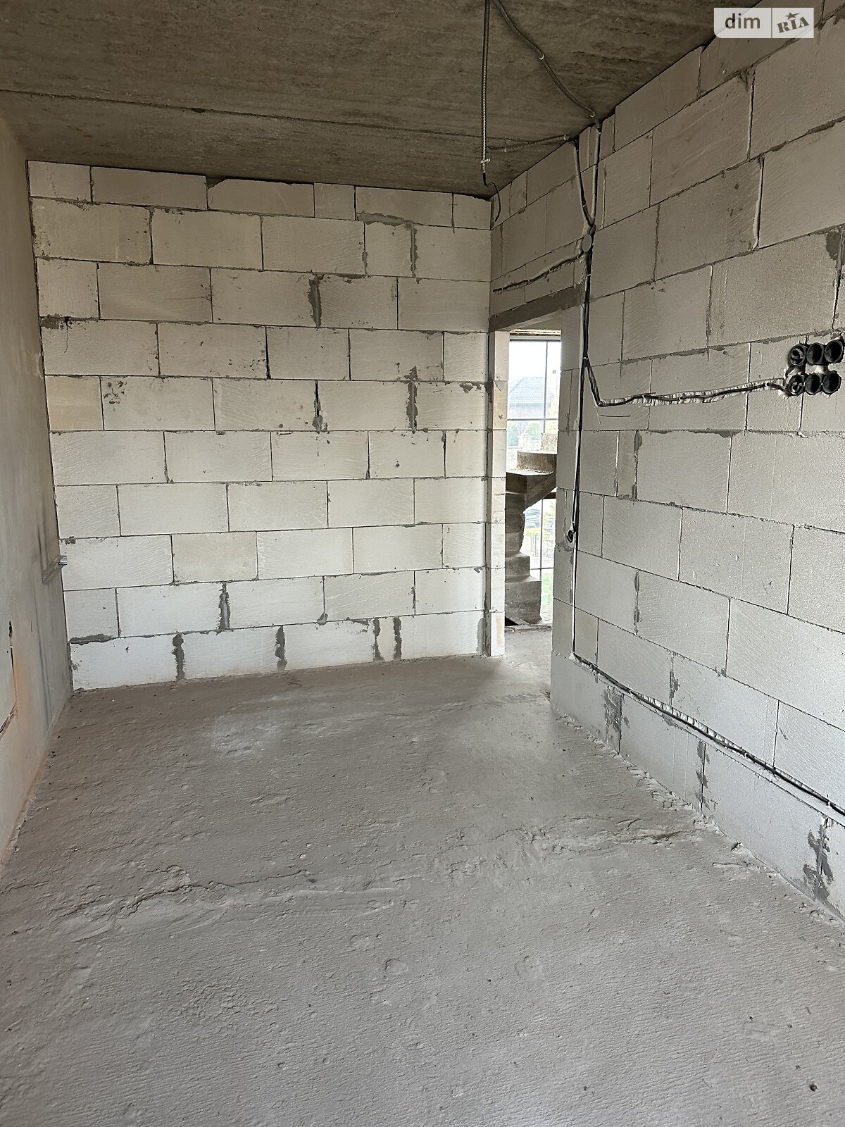 двухэтажный таунхаус, 109 кв. м, кирпич. Продажа в Ровно район Южный фото 1