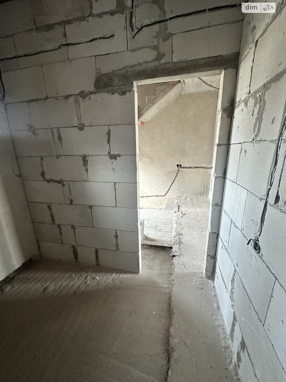 двухэтажный таунхаус, 109 кв. м, кирпич. Продажа в Ровно район Южный фото 1