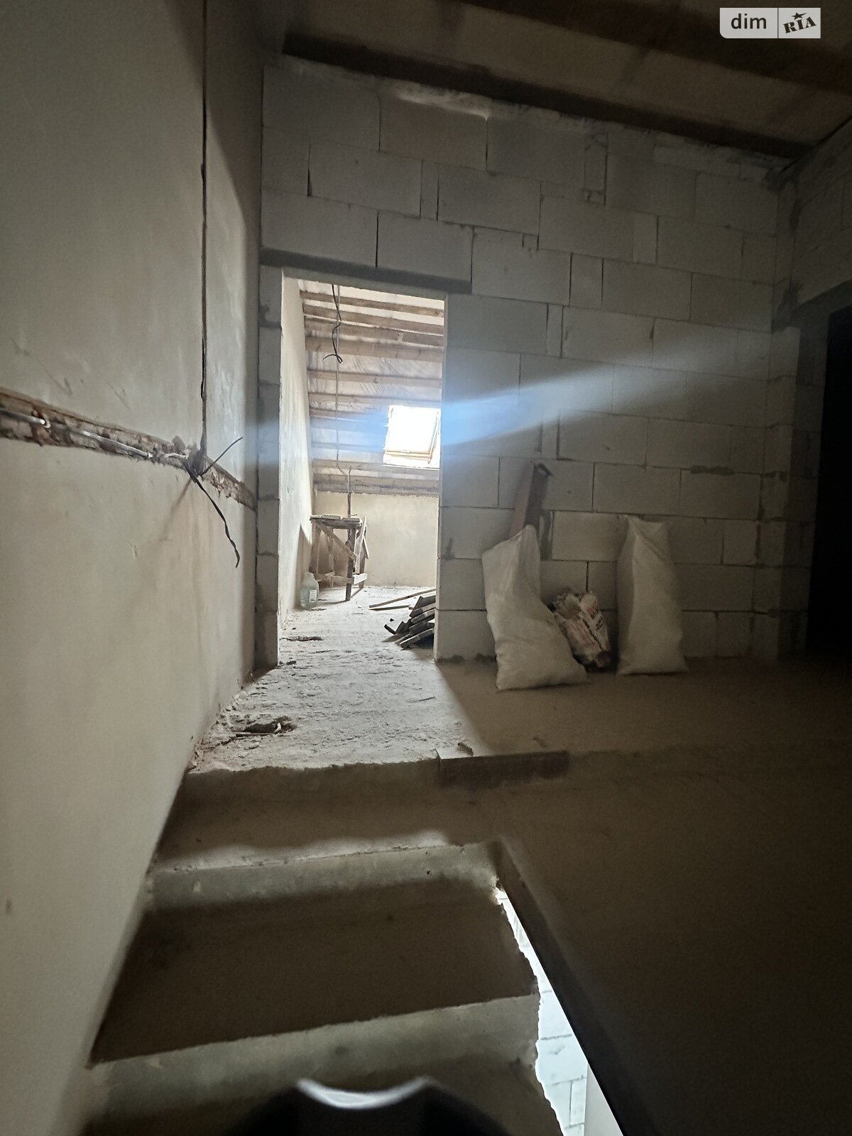 двухэтажный таунхаус, 109 кв. м, кирпич. Продажа в Ровно район Южный фото 1