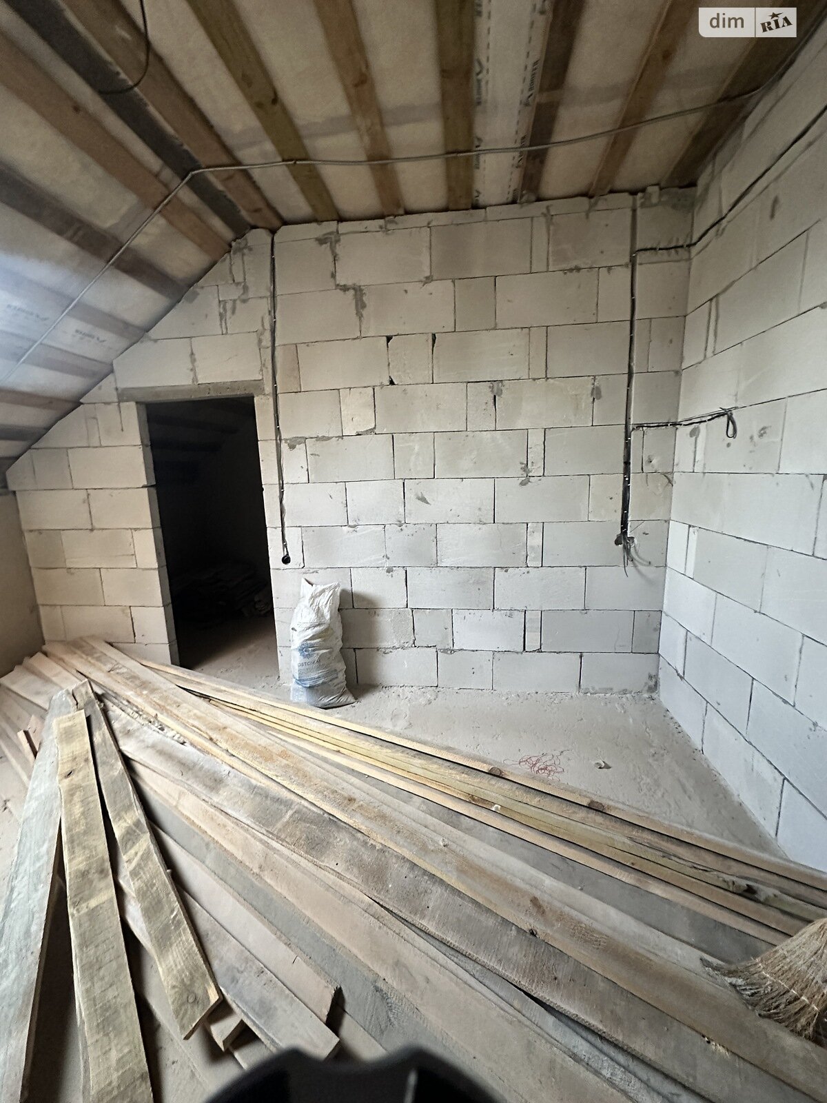 двухэтажный таунхаус, 109 кв. м, кирпич. Продажа в Ровно район Южный фото 1