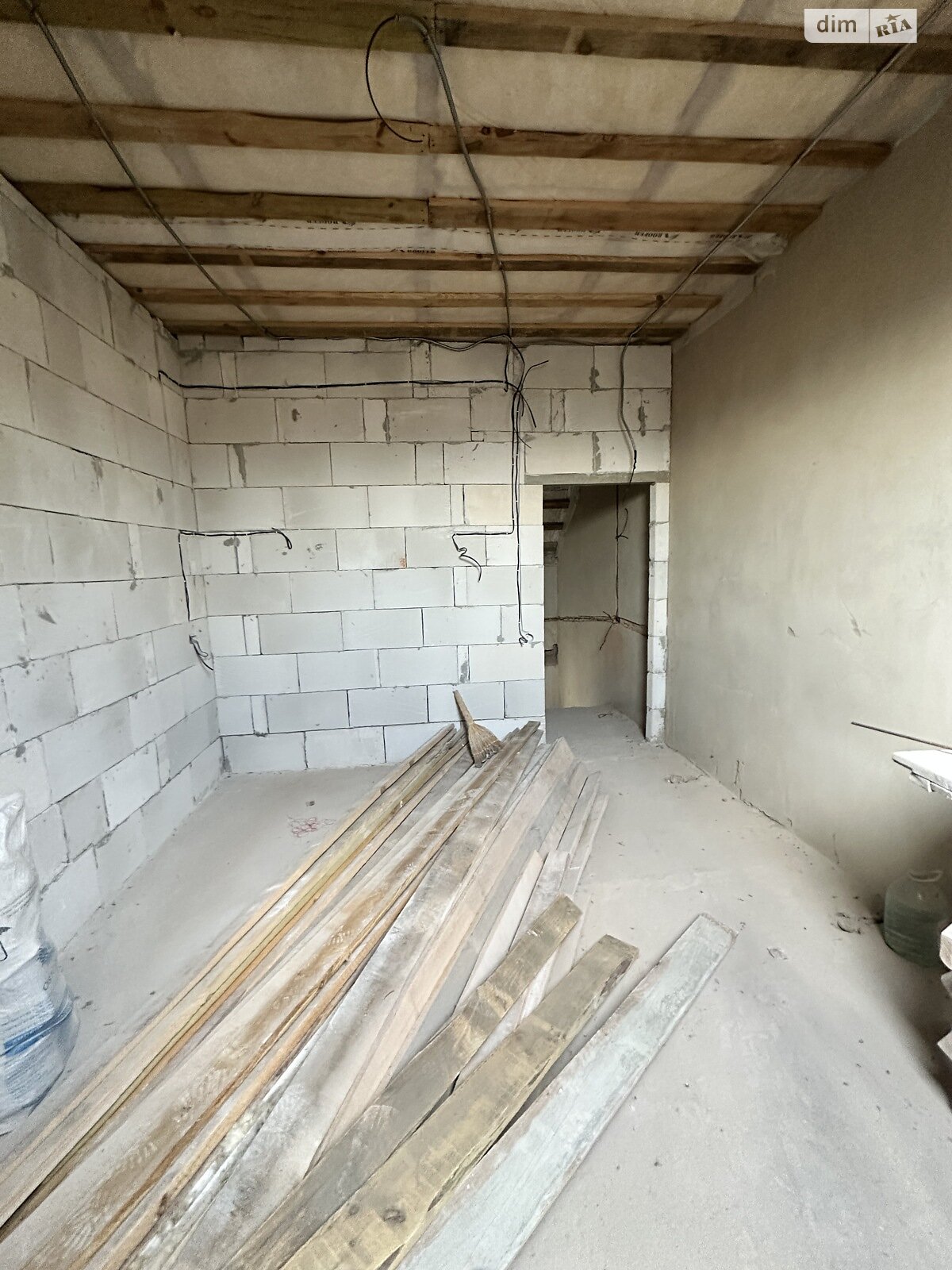 двухэтажный таунхаус, 109 кв. м, кирпич. Продажа в Ровно район Южный фото 1