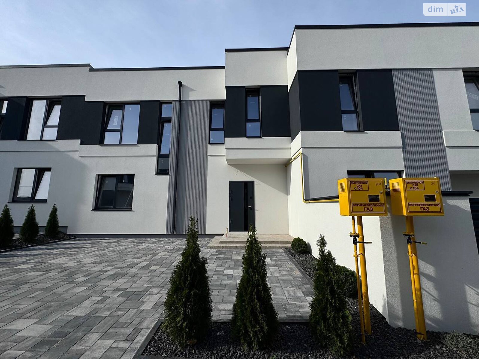 двоповерховий таунхаус, 103 кв. м, кирпич. Продаж в Рівному, район Південний фото 1 двоповерховий таунхаус, 103 кв. м, кирпич. Продаж в Рівному, район Південний фото 1