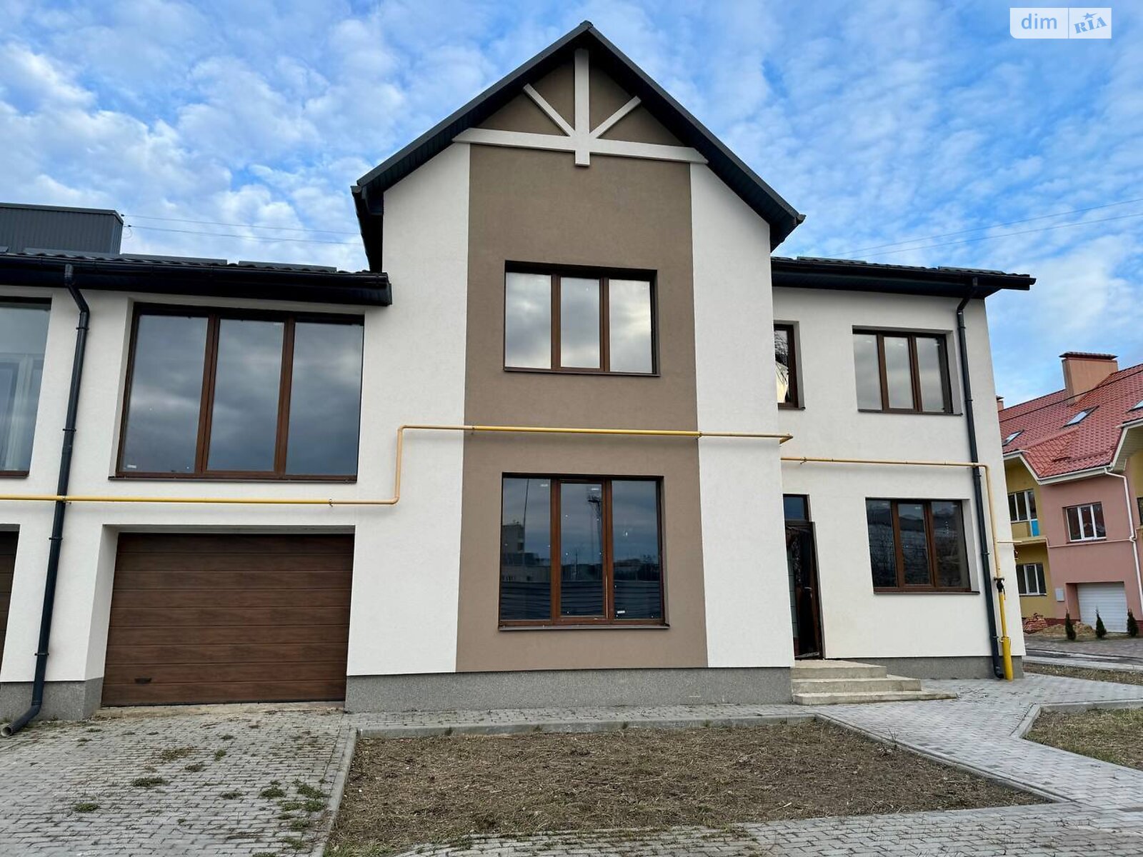 двоповерховий таунхаус, 160 кв. м, цегла. Продаж в Рівному, район Південний фото 1 двоповерховий таунхаус, 160 кв. м, цегла. Продаж в Рівному, район Південний фото 1