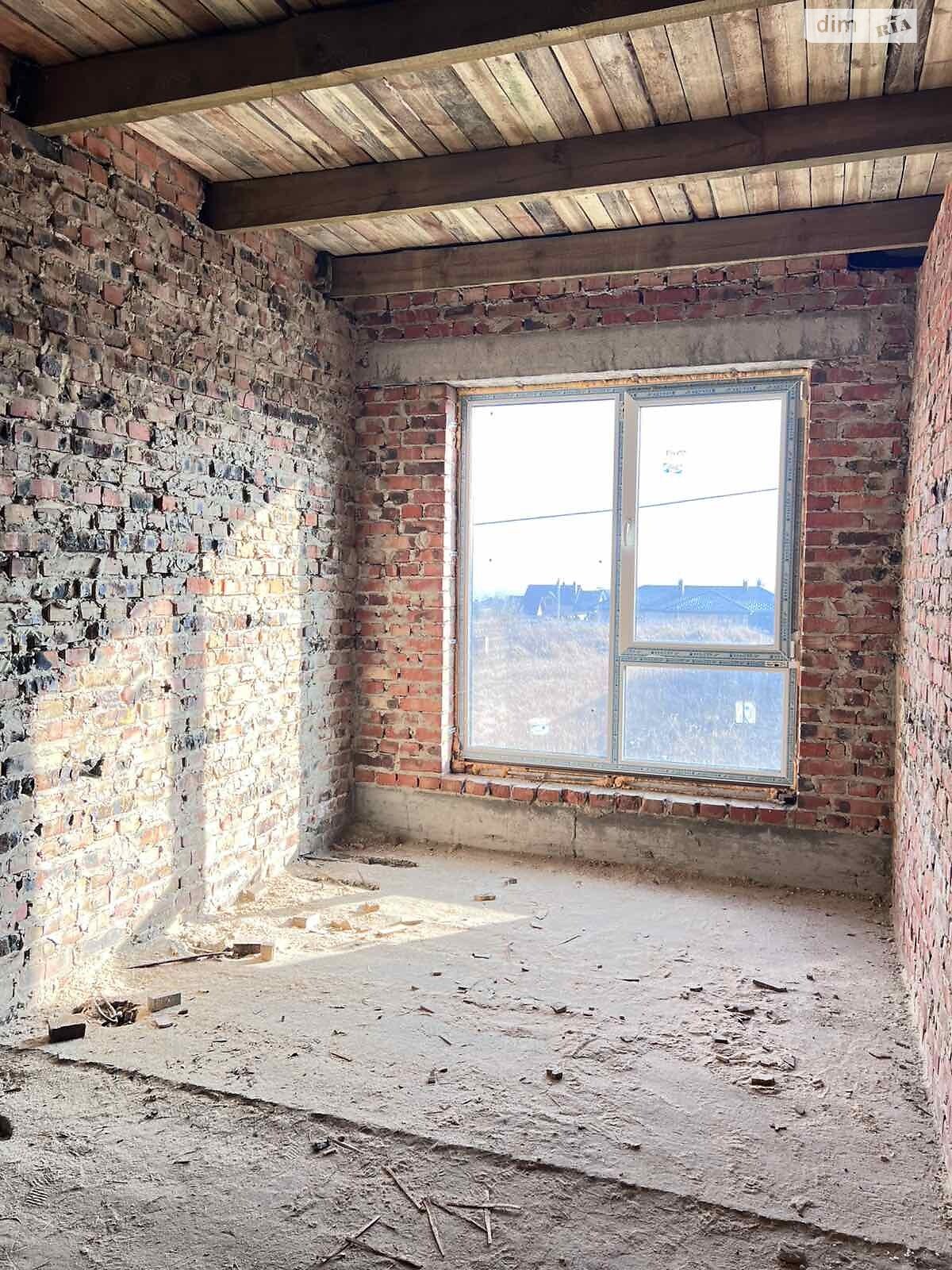 двухэтажный таунхаус, 99 кв. м, кирпич. Продажа в Ровно район Южный фото 1