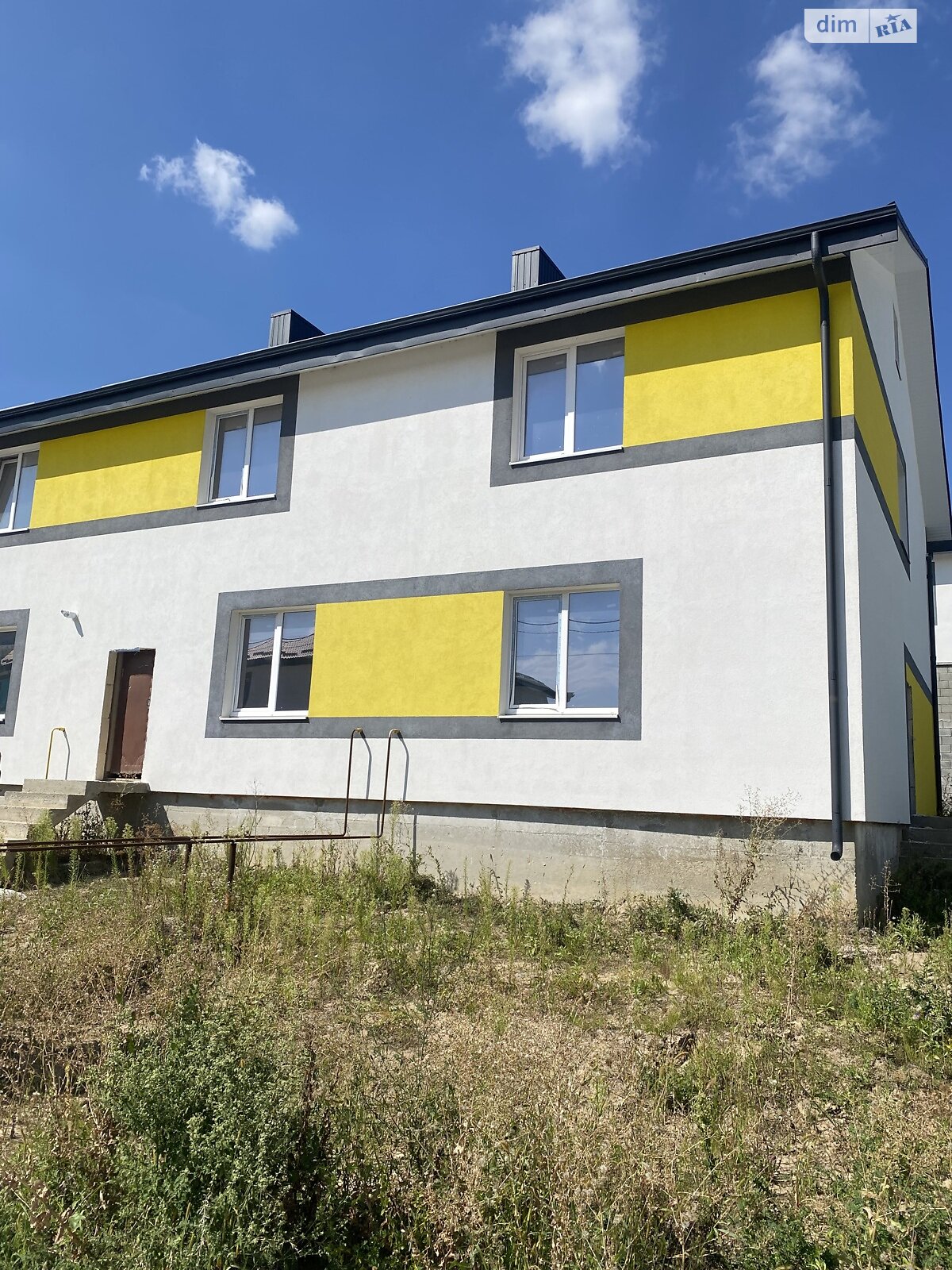 двухэтажный таунхаус, 100 кв. м, кирпич. Продажа в Ровно район Ювилейный фото 1 двухэтажный таунхаус, 100 кв. м, кирпич. Продажа в Ровно район Ювилейный фото 1