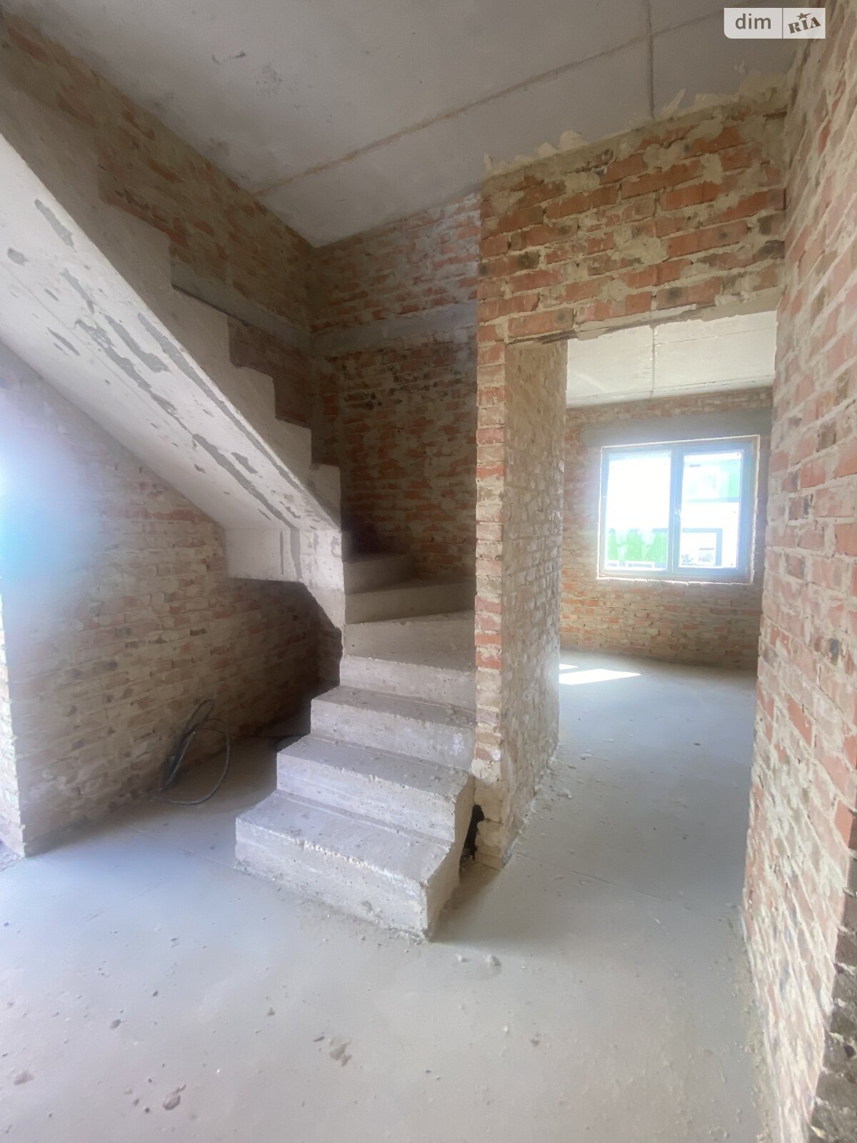двухэтажный таунхаус, 100 кв. м, кирпич. Продажа в Ровно район Ювилейный фото 1 двухэтажный таунхаус, 100 кв. м, кирпич. Продажа в Ровно район Ювилейный фото 1