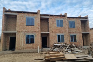 двухэтажный таунхаус, 106.5 кв. м, кирпич. Продажа в Ровно район Ювилейный фото 2