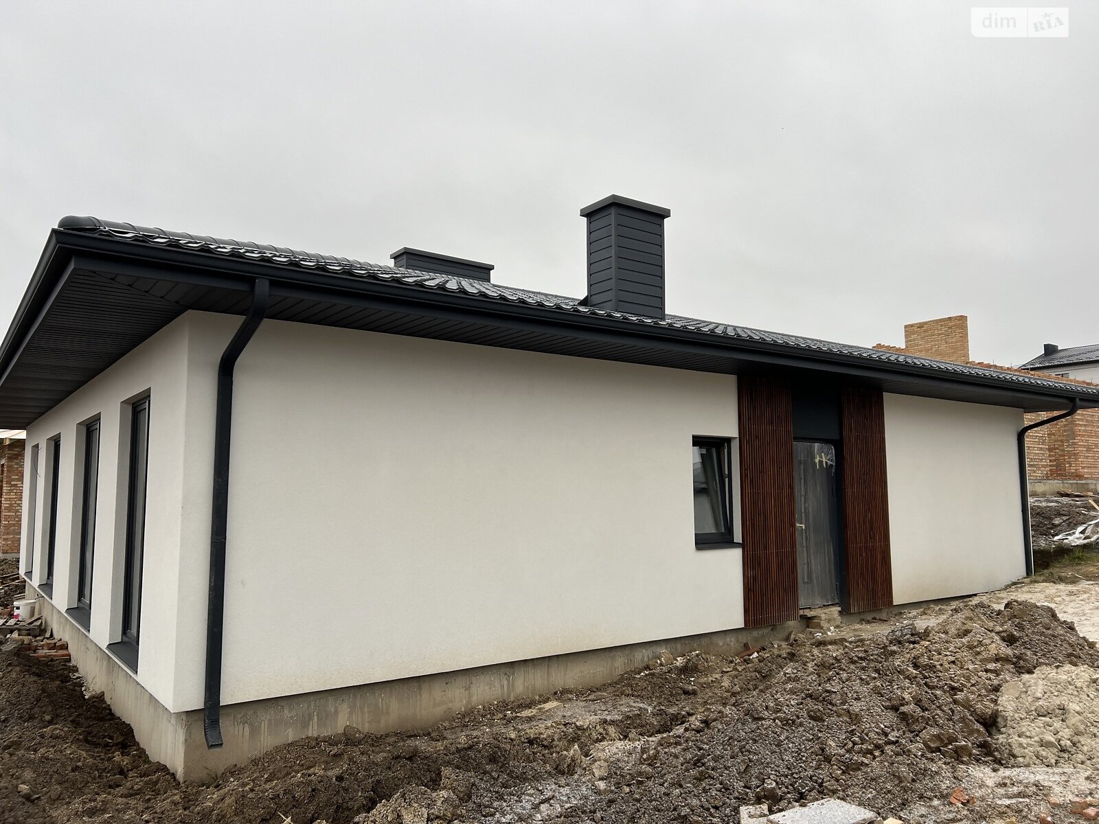 одноповерховий таунхаус, 70 кв. м, кирпич. Продаж в Рівному, район Ювілейний фото 1 одноповерховий таунхаус, 70 кв. м, кирпич. Продаж в Рівному, район Ювілейний фото 1