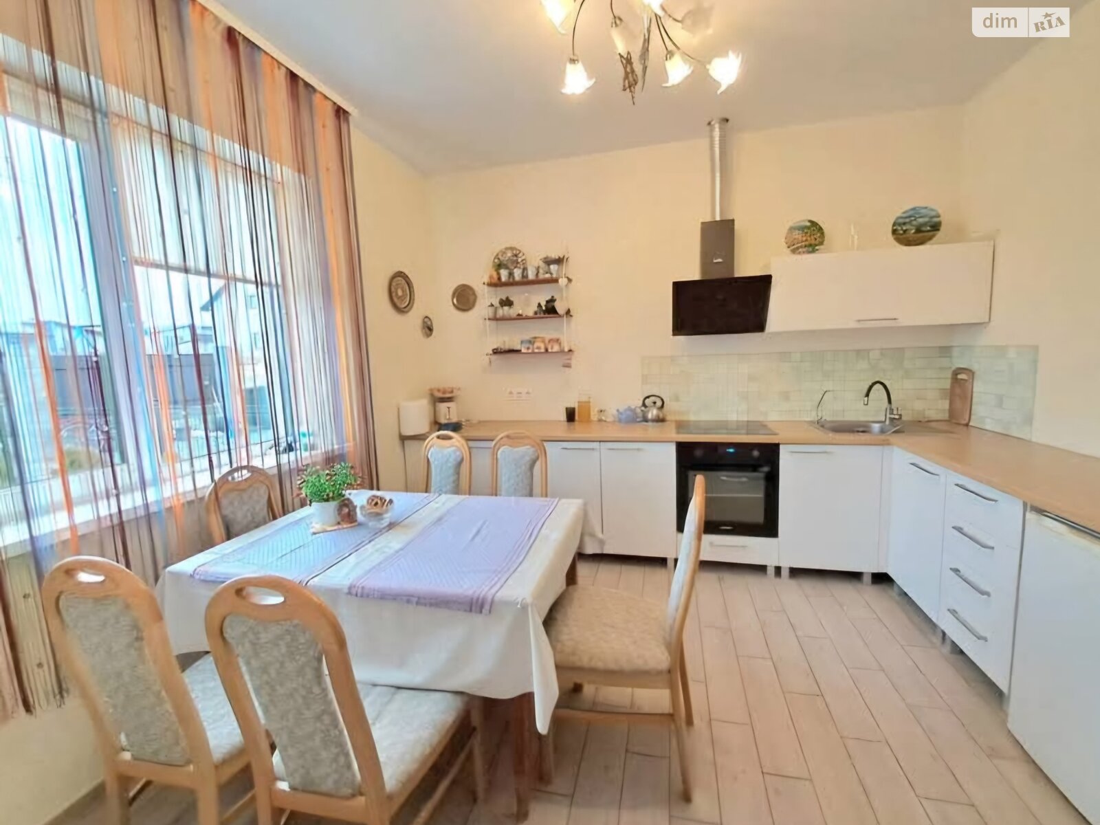 двухэтажный таунхаус, 100 кв. м, кирпич. Продажа в Ровно район Зоопарк фото 1 двухэтажный таунхаус, 100 кв. м, кирпич. Продажа в Ровно район Зоопарк фото 1