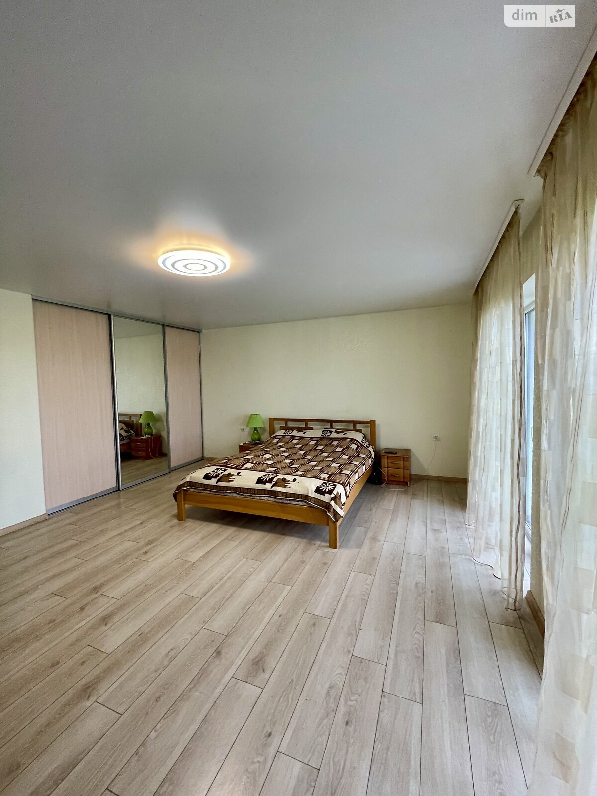 двухэтажный таунхаус, 103.8 кв. м, кирпич. Продажа в Ровно район Зоопарк фото 1 двухэтажный таунхаус, 103.8 кв. м, кирпич. Продажа в Ровно район Зоопарк фото 1